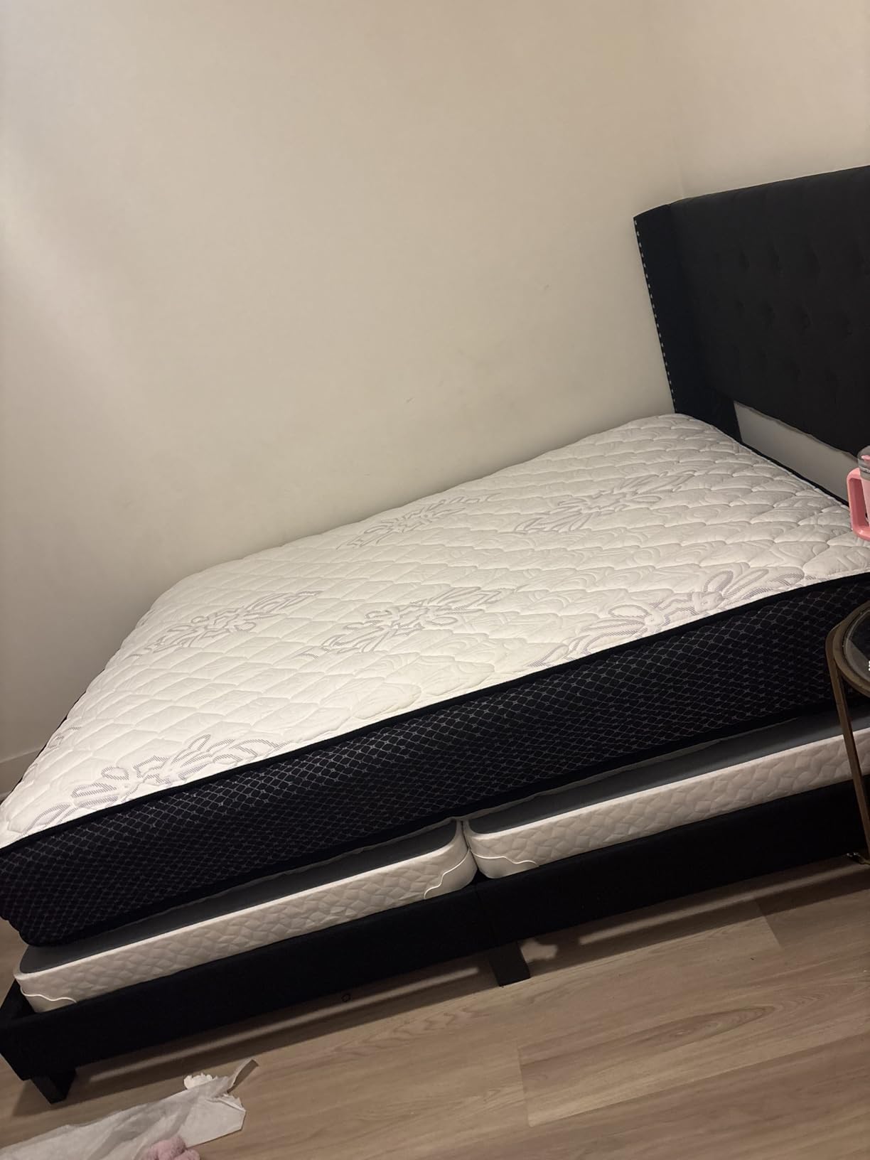 Greaton, Box Spring Bed Base Queen Size, 4-Inch Wood Mattress Foundation - Amish Made in USA - Quiet Noise Free, 2-Pieces Under Mattress-Support BoxSpring, Fully Assembled, White customer photo 1