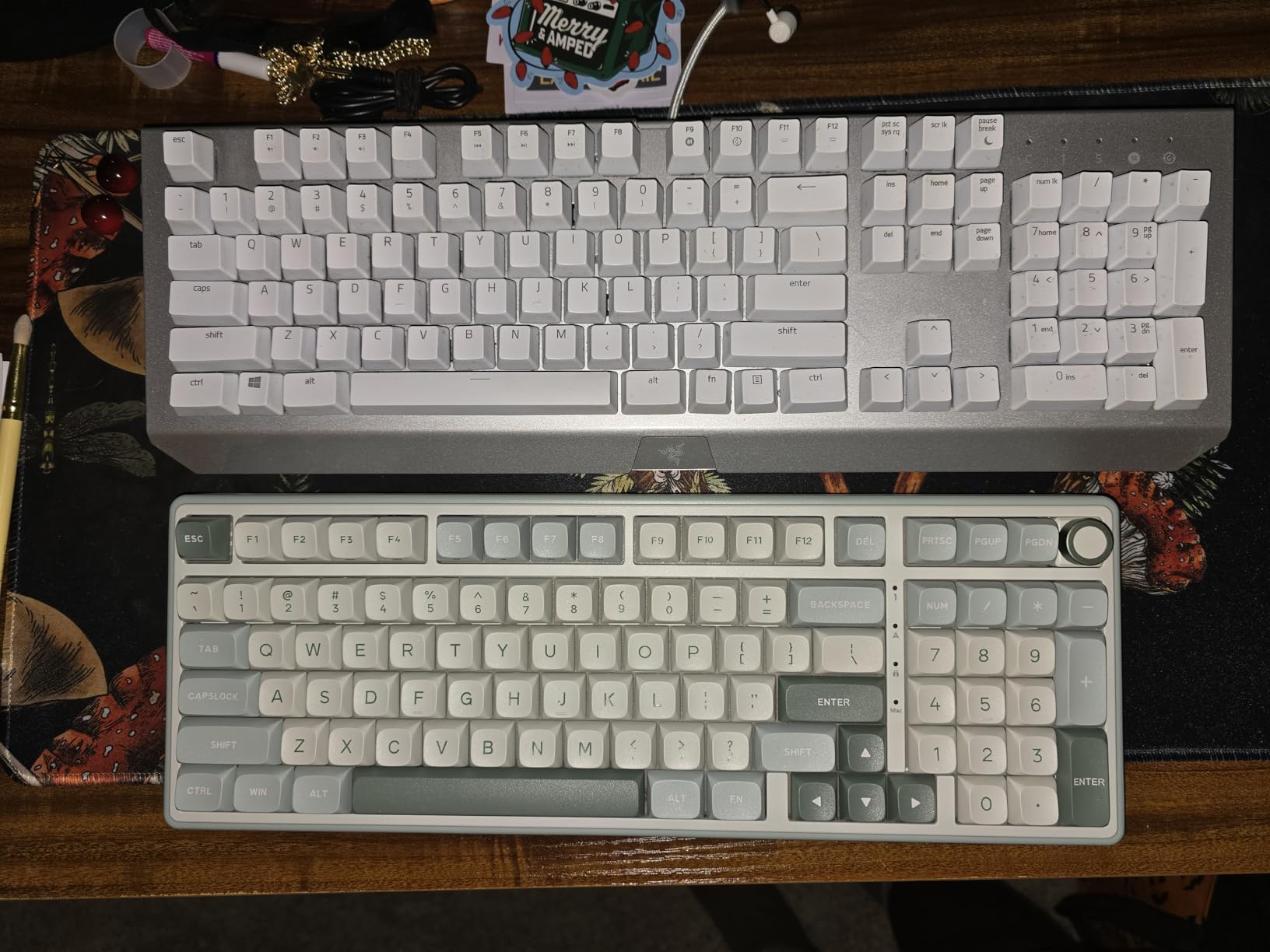 RK ROYAL KLUDGE R98 Pro Wired Mechanical Keyboard, RGB PC Gaming Keyboard with Number Pad and Volume Knob, Gasket Mount, MDA Profile PBT Keycaps, for Win/Mac, Hot Swappable Tactile Beige Switch customer photo 2