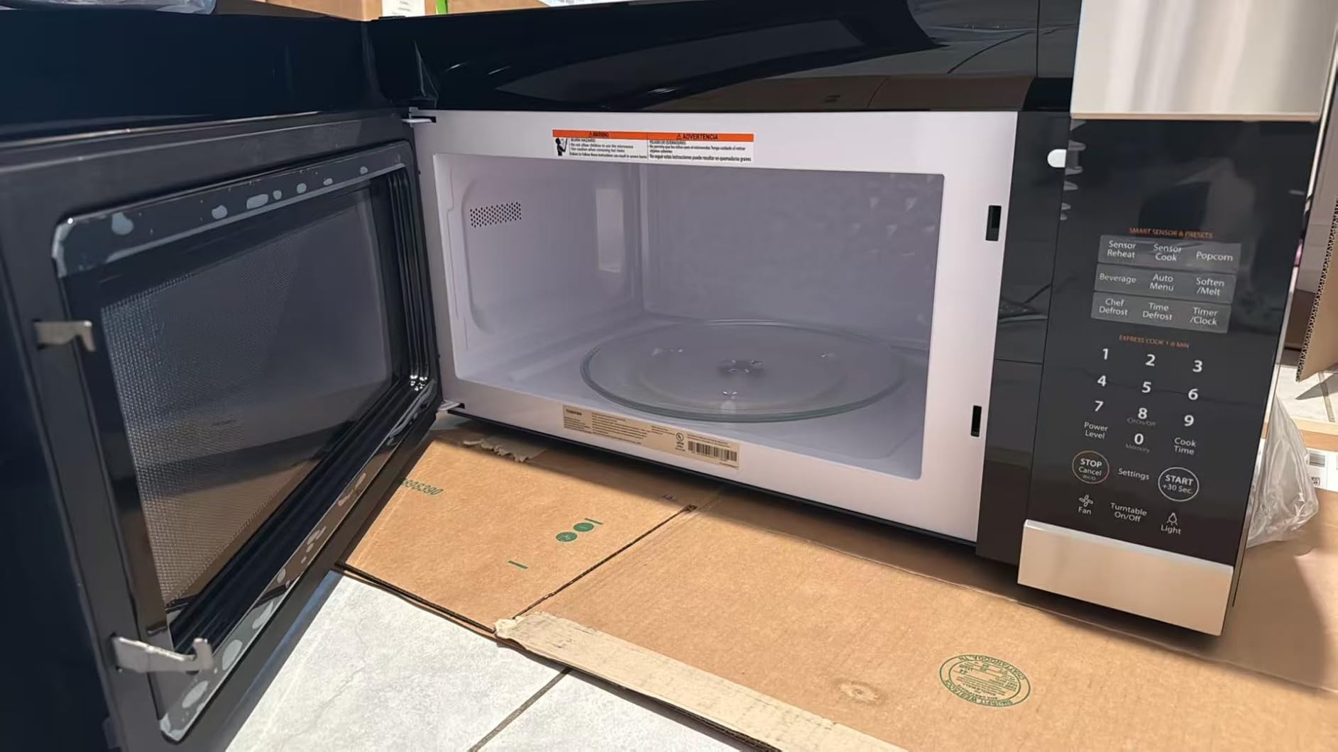 TOSHIBA 1.9 Cu.Ft. Over the Range Microwave Oven with Easy Installation, Soft Close Door, ChefDefrost, Sensor, 400 CFM Ventilation, 1000W, Stainless Steel, OA-EM19PH(SS) customer photo 1