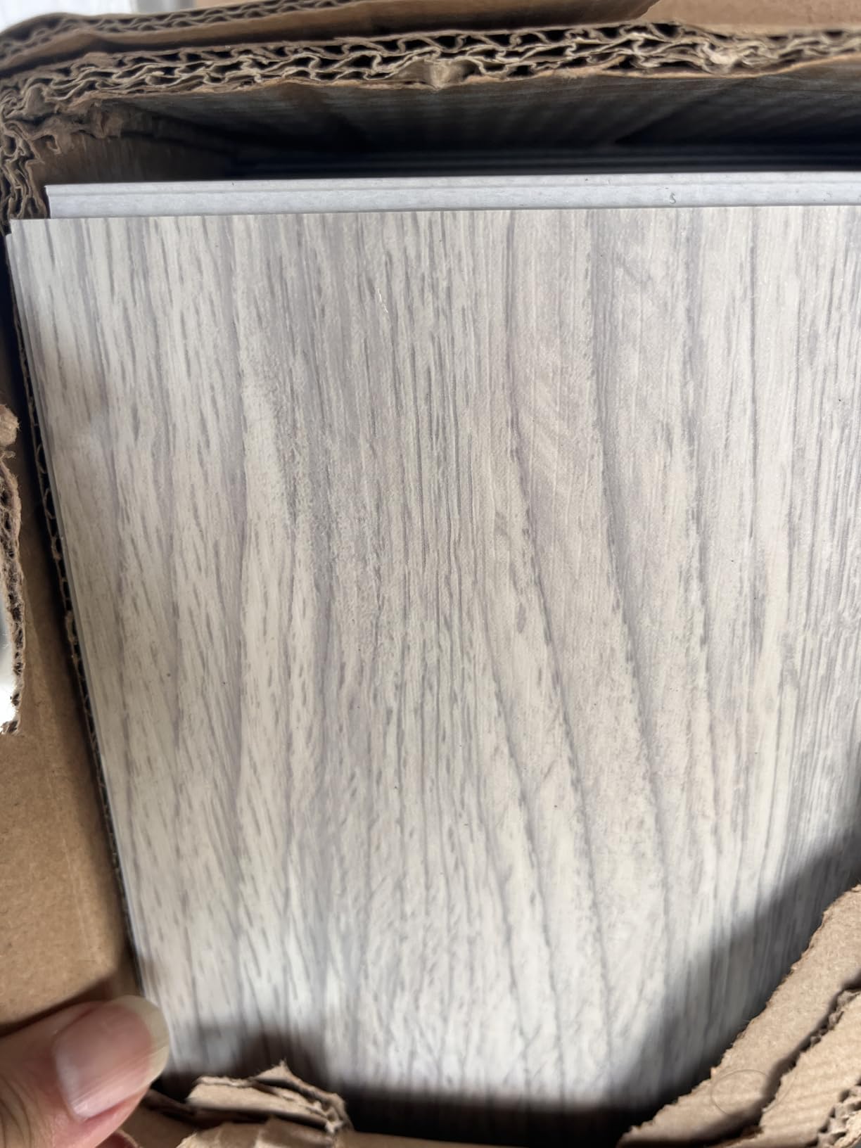 Art3d Click-Lock Wood SPC Floor Planks, 24 x 6 Inch, 24-Pack, Ash Brown | Premium Vinyl, Waterproof, Interlocking, Wood Textured customer photo 1