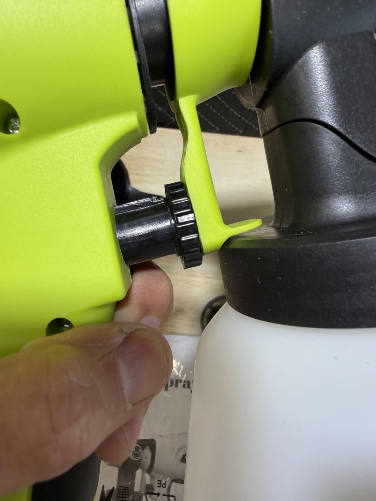 1000W High Power Paint Sprayer, Corded HVLP Paint Gun with 4 Sizes Copper Nozzles customer photo 2