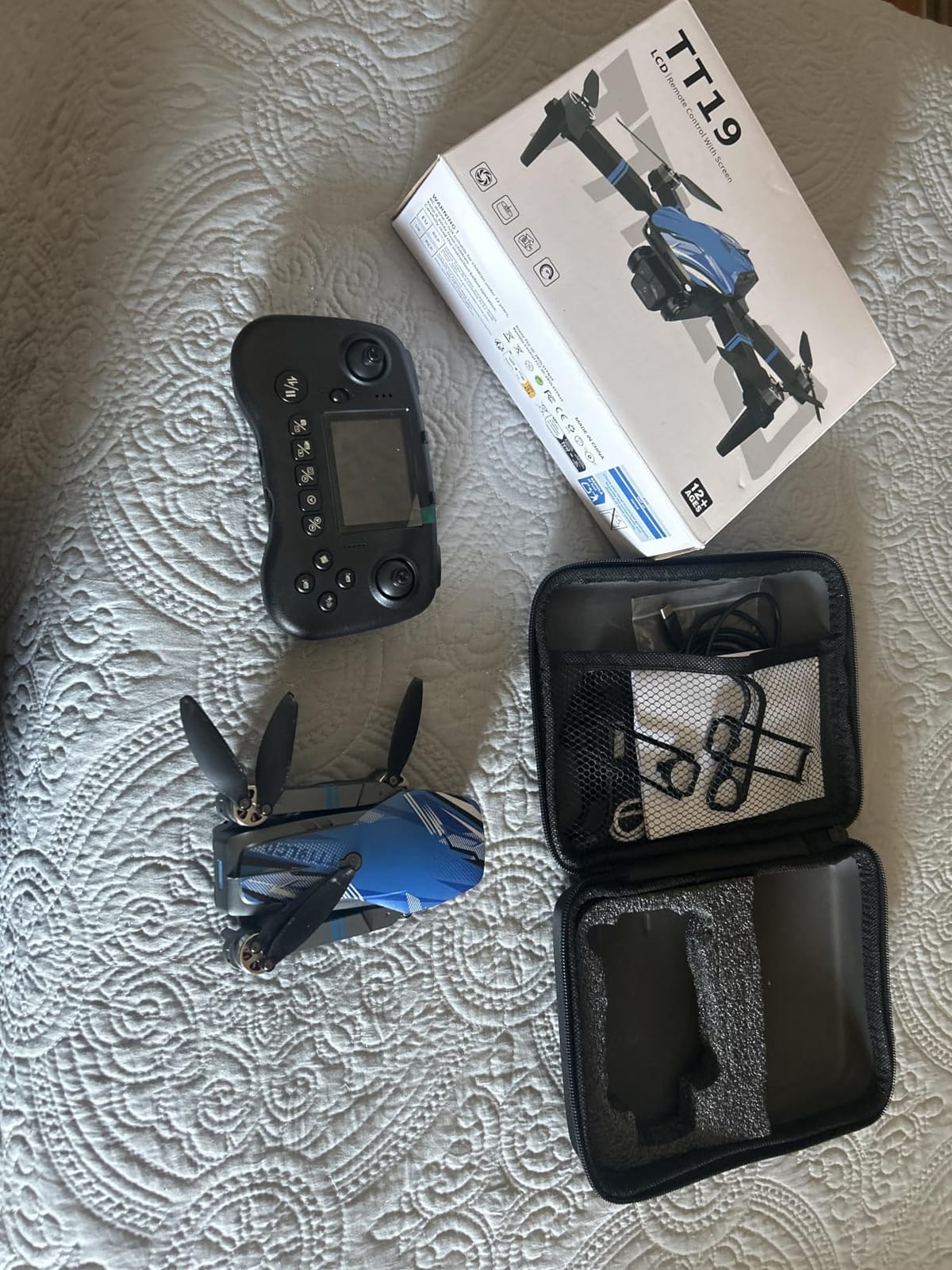 Drone with Camera LCD Screen RC FPV Drone with Brushless Motor Professional Live Video UHD, Drones for Adults Foldable Mini Quadcopter for Beginners, 360° Flips Support 32G SD Card MAX Under 250G Gifts customer photo 2