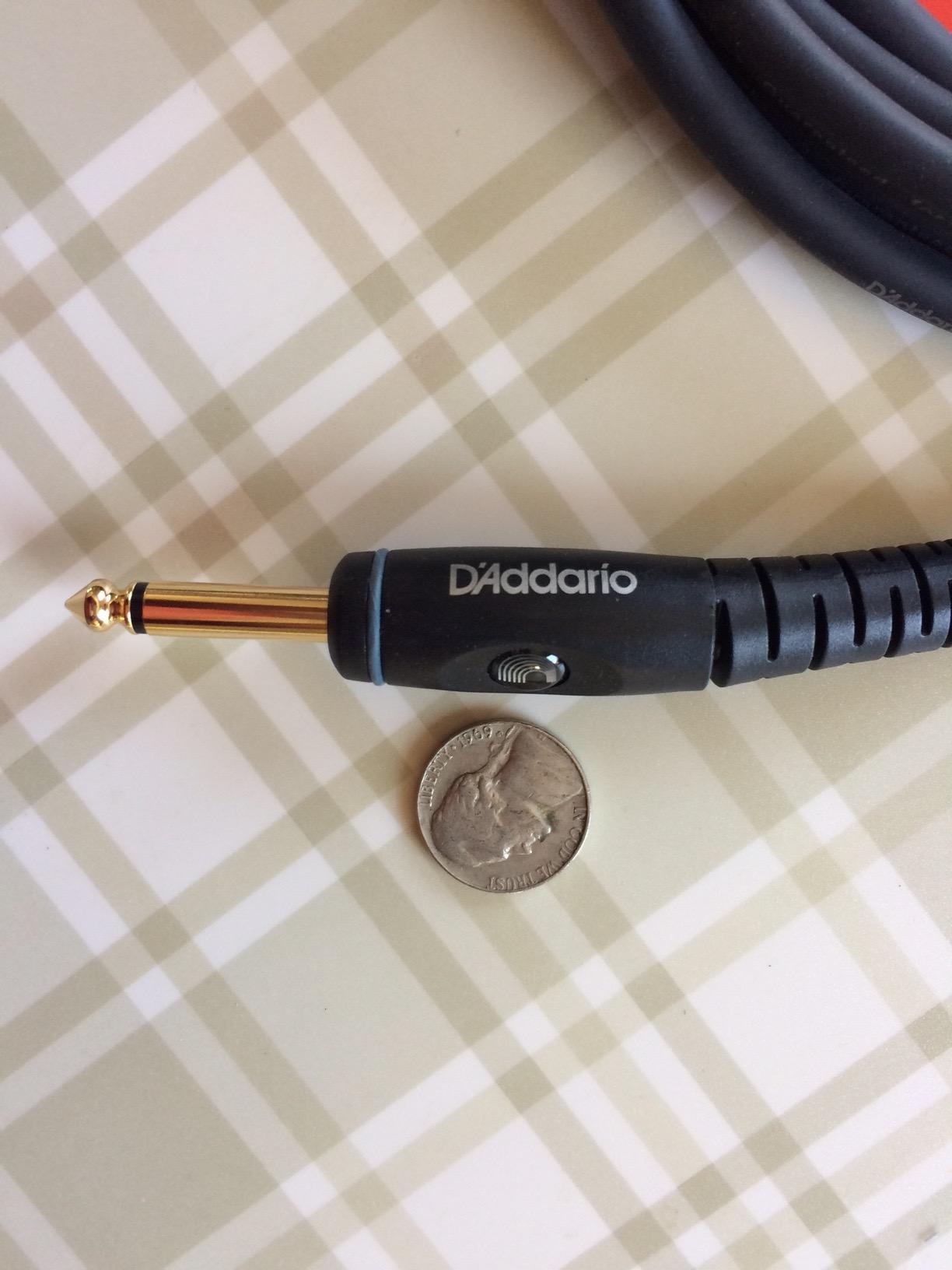 D'Addario Accessories Custom Series Guitar Cables - Instrument Cable with 1/4 Inch Ends - High Performance Guitar Cord - For Guitars, Bass, Keyboards - Mono - Straight End, 10 feet customer photo 2