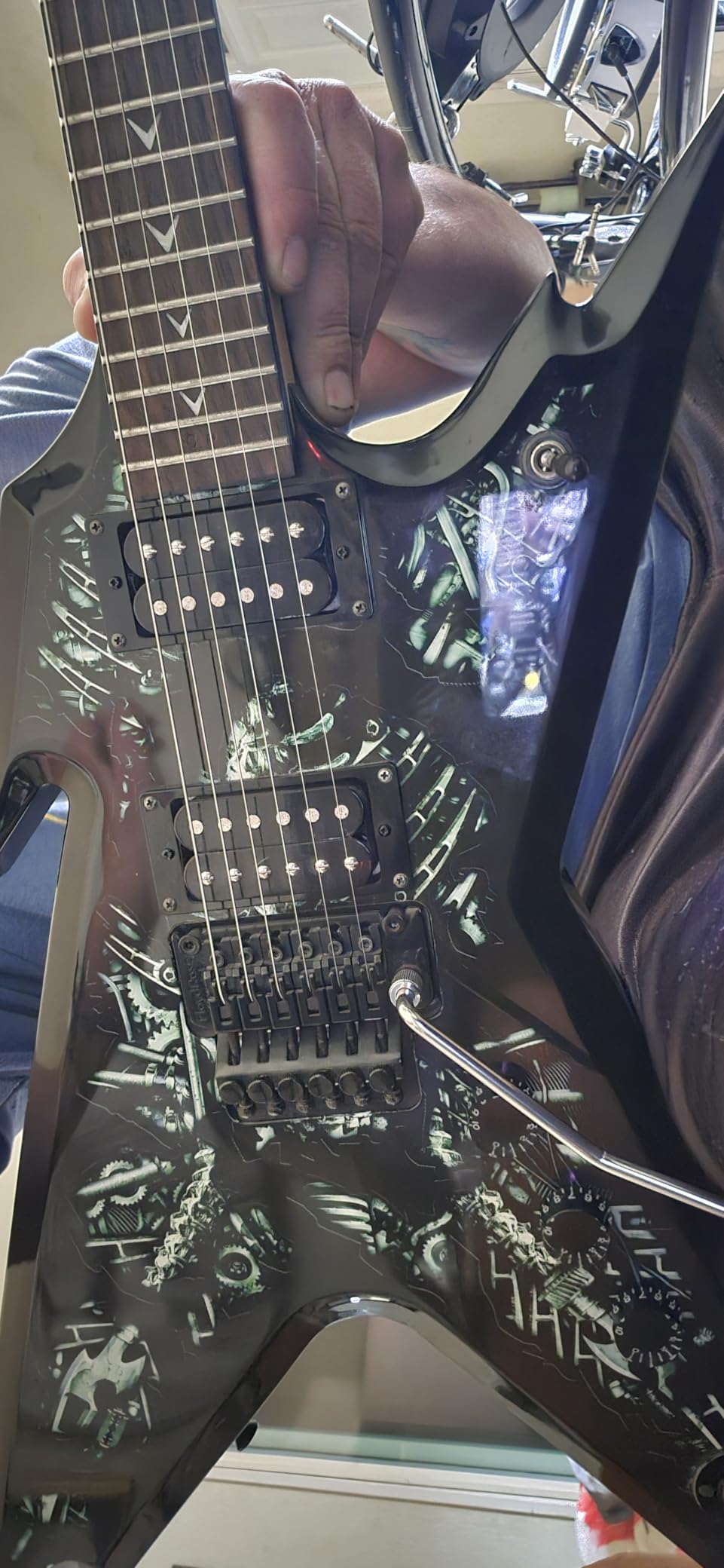 Ernie Ball Skinny Top Heavy Bottom Slinky Nickel Wound Electric Guitar Strings, 10-52 Gauge (P02215) customer photo 1