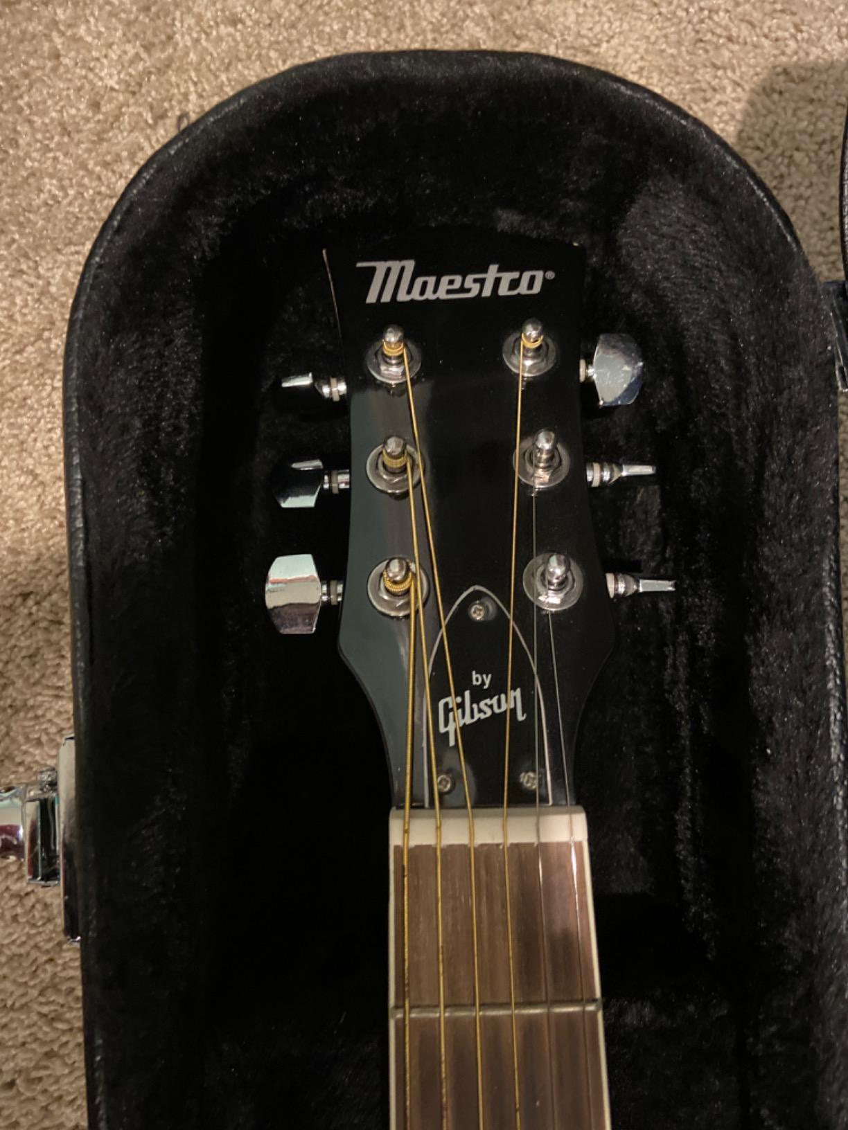 Gator Cases Traditional Series Hard-Shell Wood Case For 3/4 Sized Acoustic Guitars (GWE-ACOU-3/4) customer photo 2