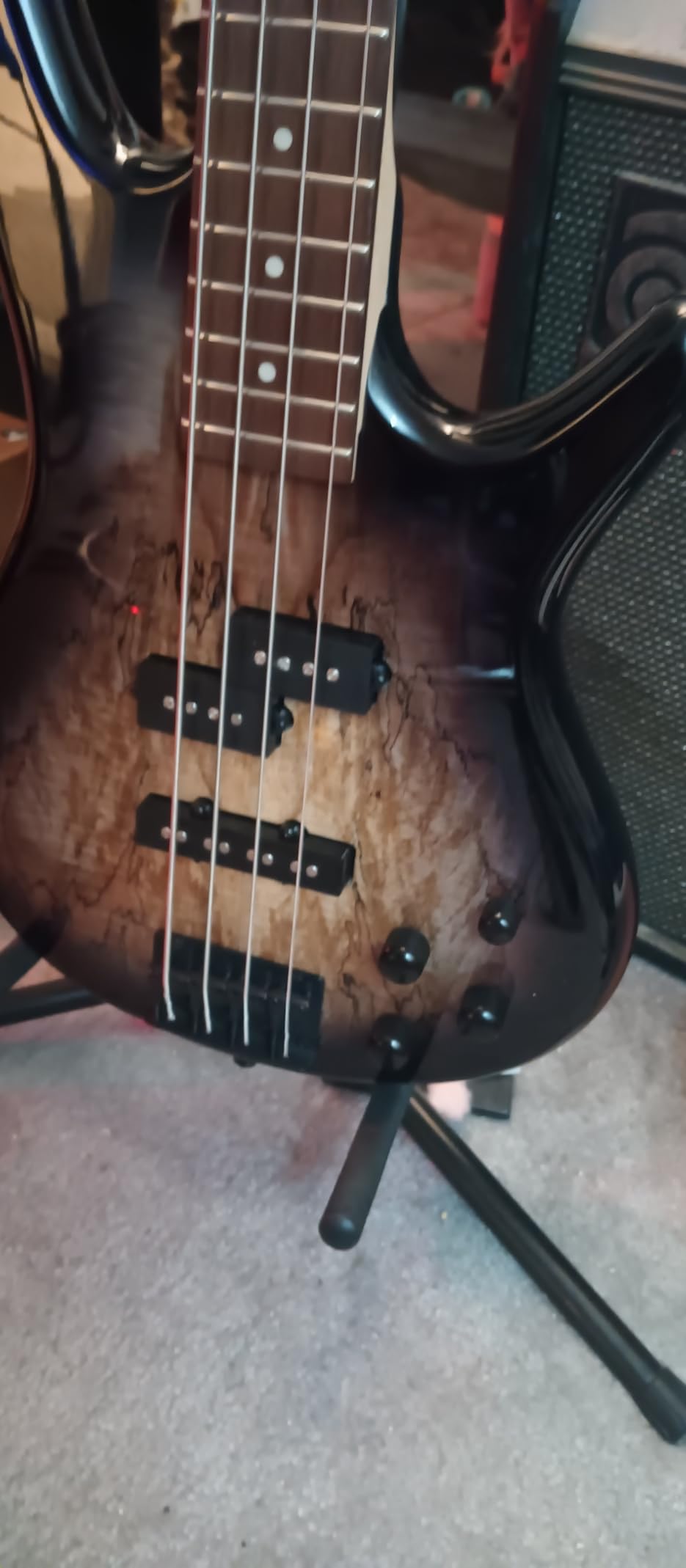 Ibanez Gio GSR200PW Bass Guitar - Pearl White customer photo 1
