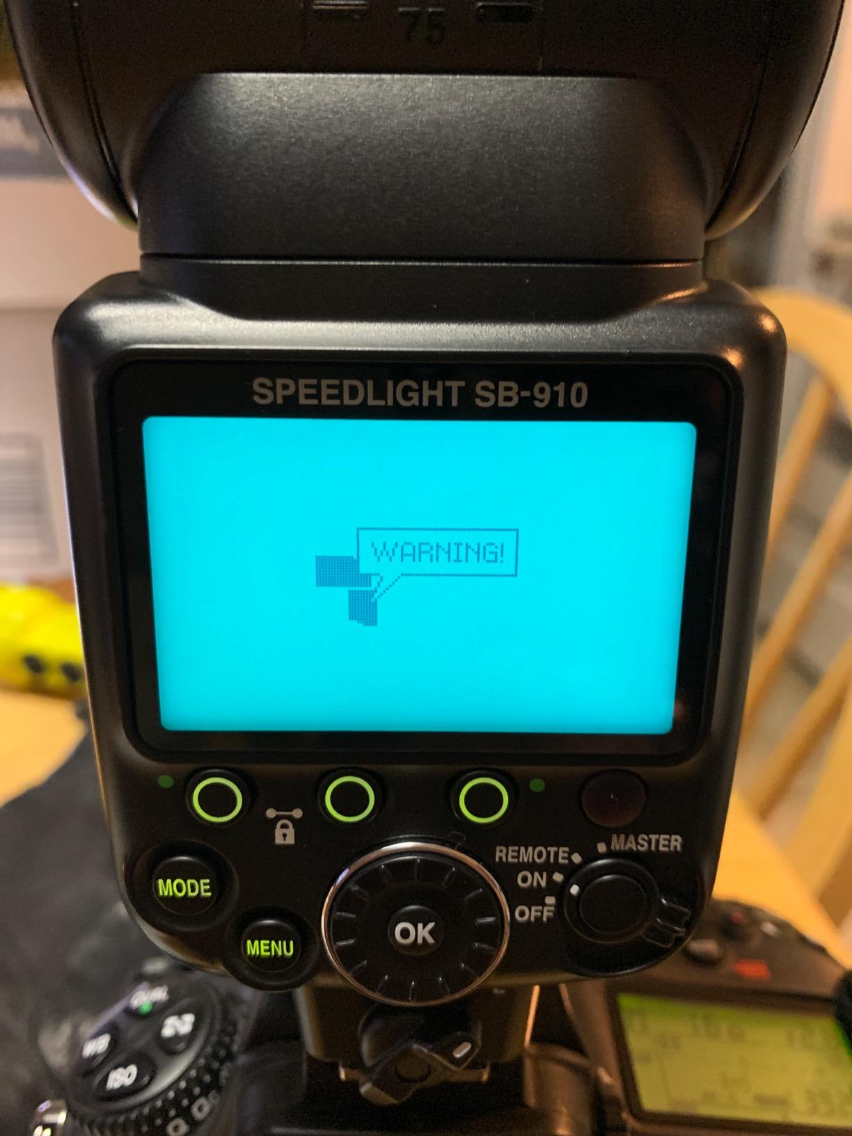 Nikon SB-910 Speedlight Flash for Nikon Digital SLR Cameras customer photo 1