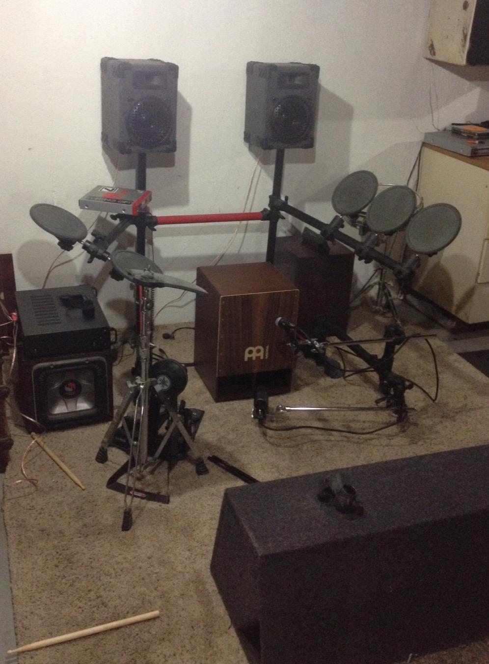 Meinl Subwoofer Bass Cajon Box Drum with Internal Snares - NOT MADE IN CHINA - American White Ash Playing Surface, 2-YEAR WARRANTY (SUBCAJ1AWA) customer photo 2