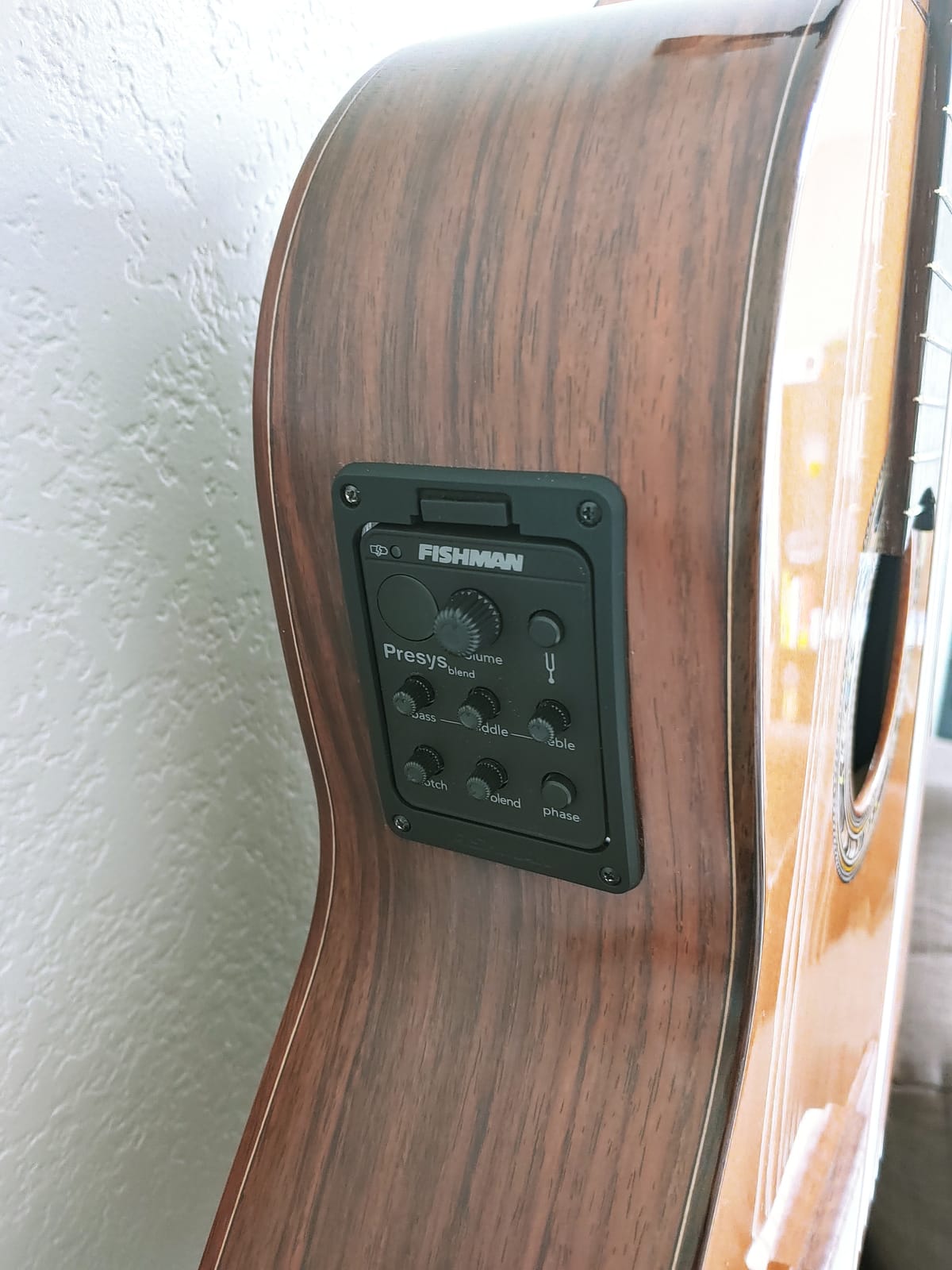 Kremona Verea - Acoustic/Electric Nylon String Guitar - 48mm Neck Width - Handmade in Europe - Padded Gig Bag Included customer photo 1