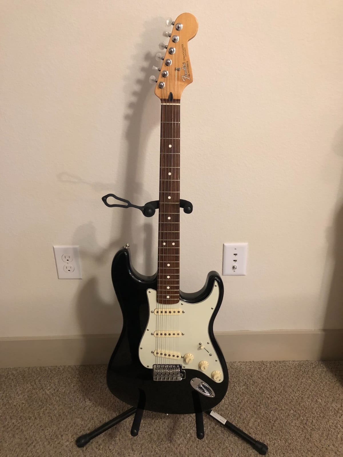 Fender Pure Vintage '65 Strat Pickups | Period-correct 1965 Strat tone, single coil, blues & vintage players, drop-in upgrade, vintage white covers customer photo 2
