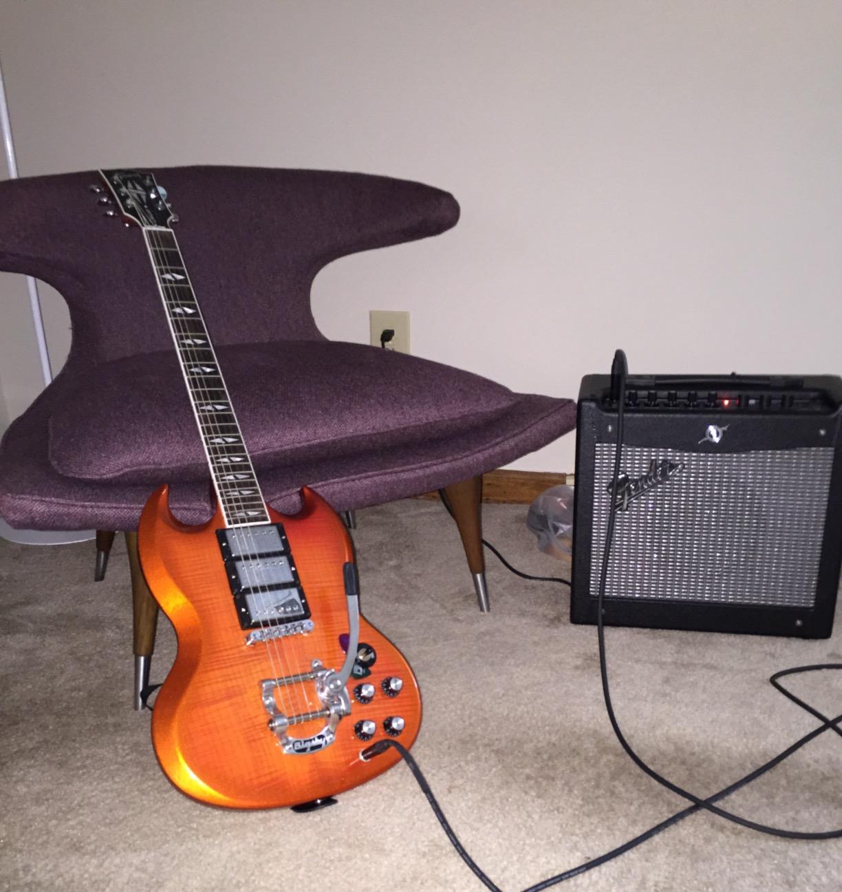 D'Addario NYXL1052 Nickel Wound Electric Guitar Strings, Light Top/Heavy Bottom, 10-52 customer photo 2