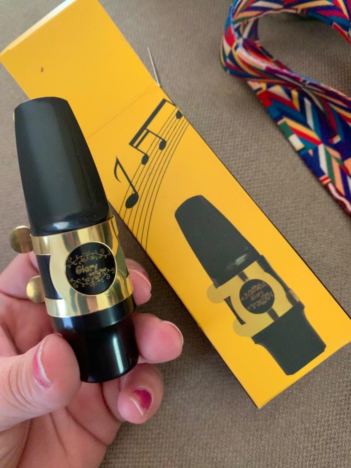 Glory Alto Saxophone Mouthpiece Kit with Ligature, one reed and Plastic Cap-Gold customer photo 2