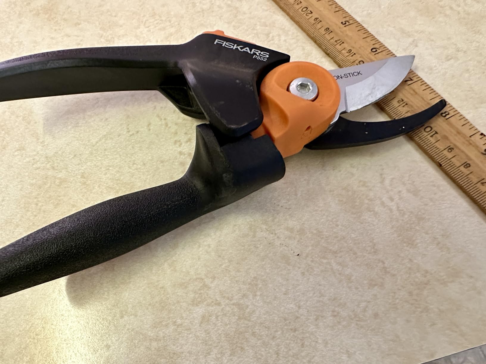 Fiskars PowerGear2 Bypass Pruning Shears, 3/4