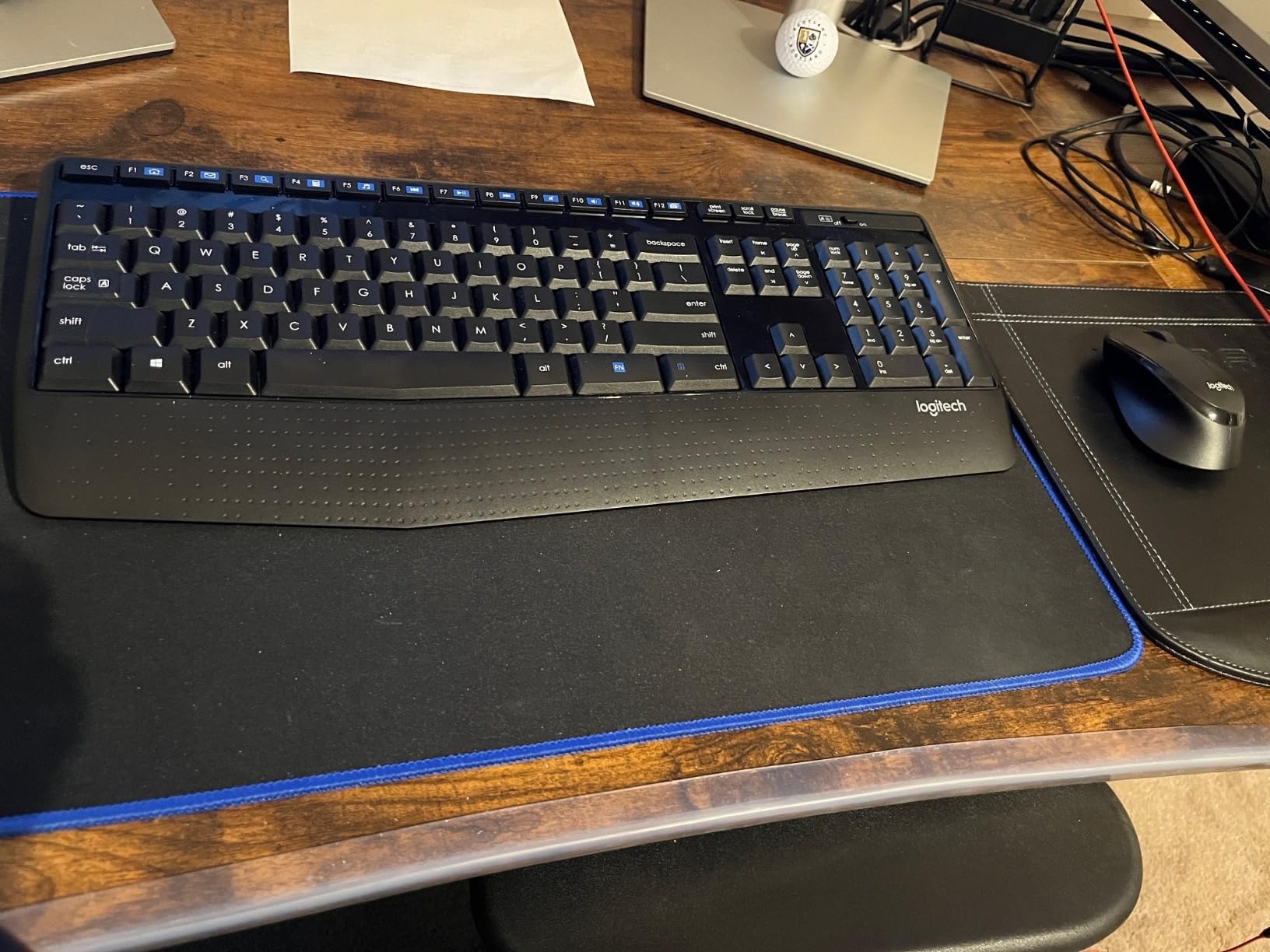 Logitech MK345 Full Size Wireless Keyboard and Mouse Combo - Black customer photo 1