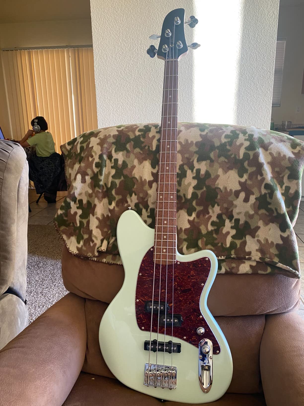 Ibanez TMB-100 Talman Bass - Tri Fade Burst customer photo 1