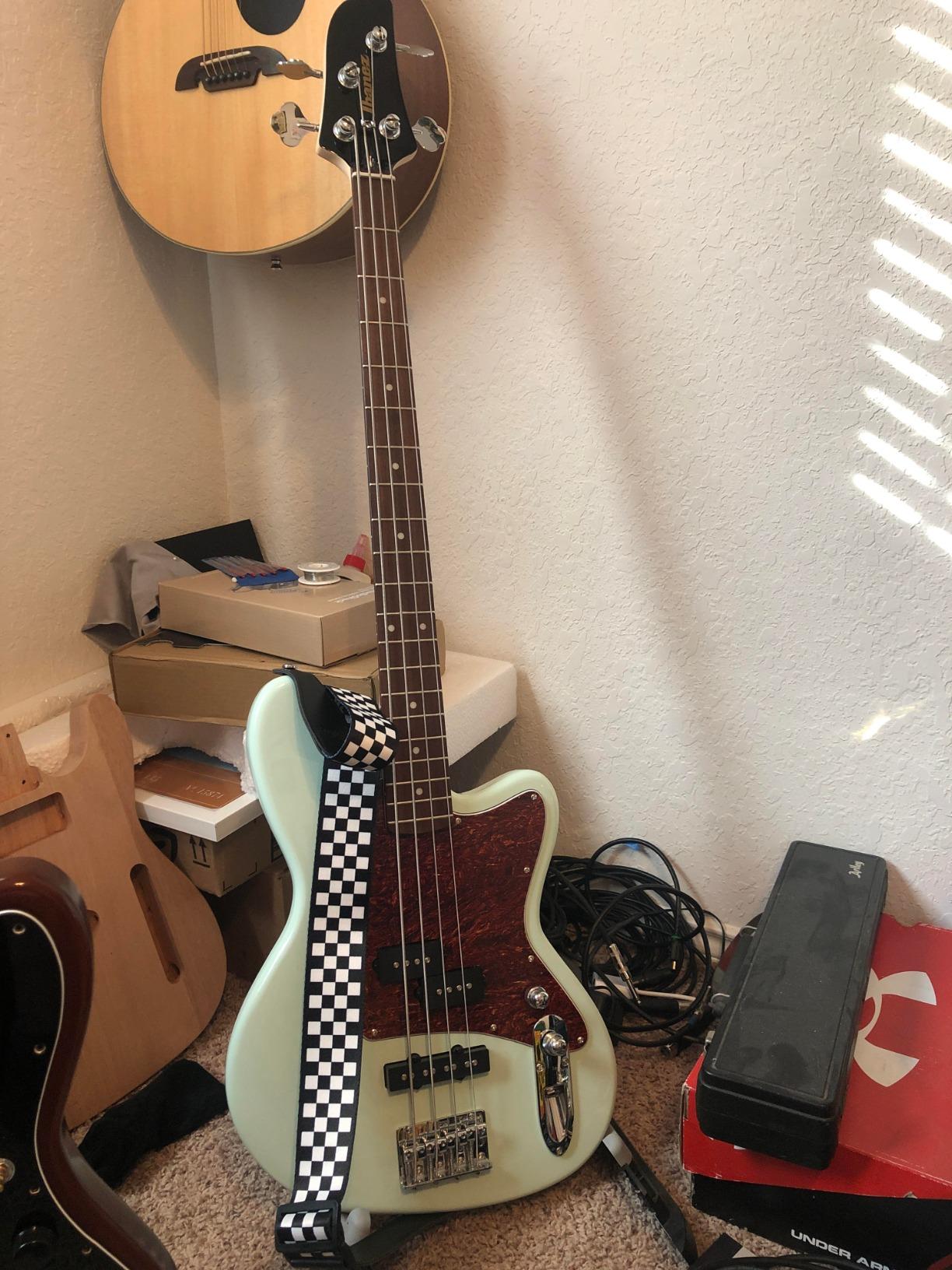 Ibanez TMB-100 Talman Bass - Tri Fade Burst customer photo 2