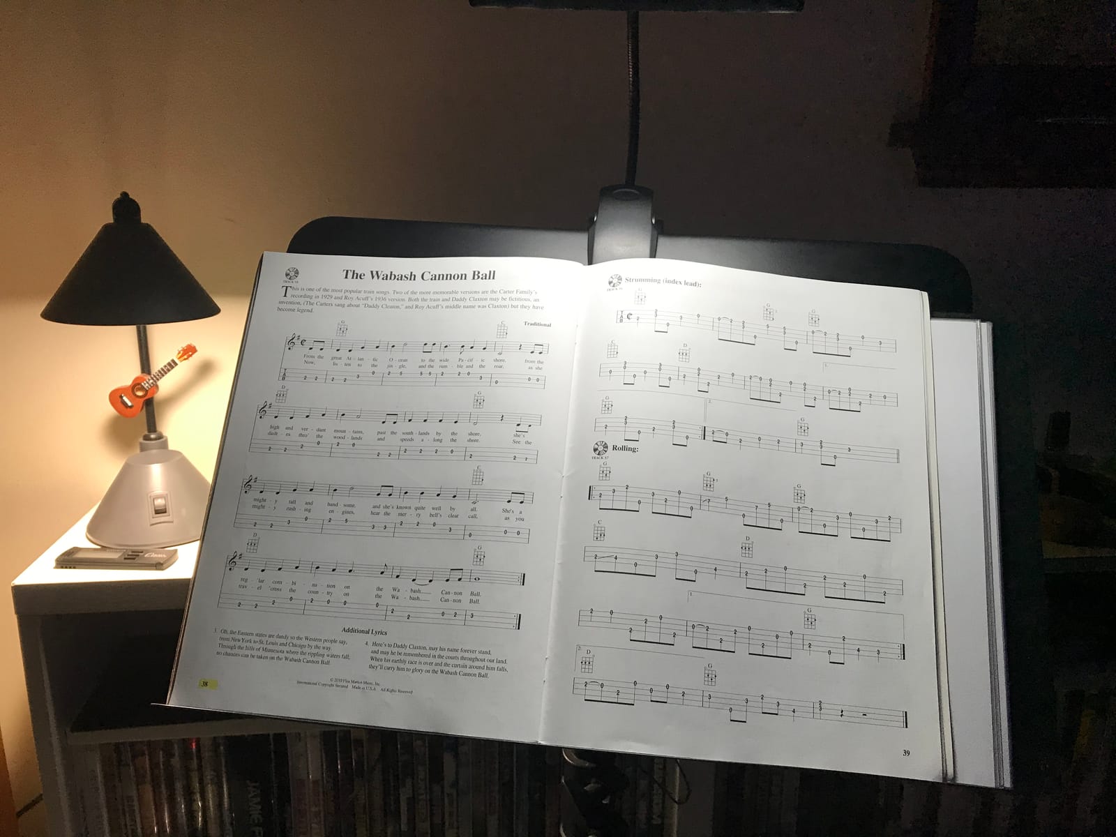 Music Stand Light,Clip On Piano Lights 9 LED Orchestra Light Book Lamp Musician Lamp,Fully Adjustable No Flicker for Piano, Orchestra,Book Reading, Mixing Table, DJ, Craft Work customer photo 1