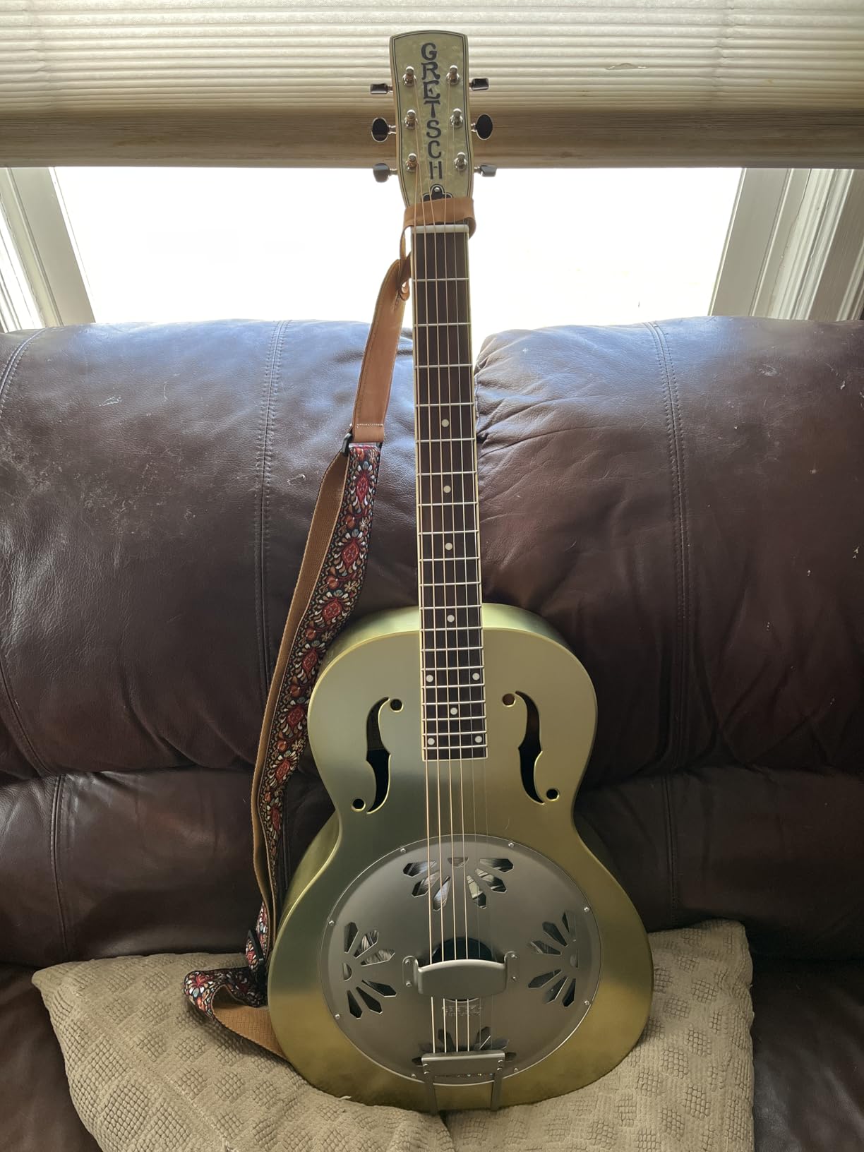 Gretsch LTD Roots Honey Dipper Resonator Guitar - Weathered Bell Bronze customer photo 1