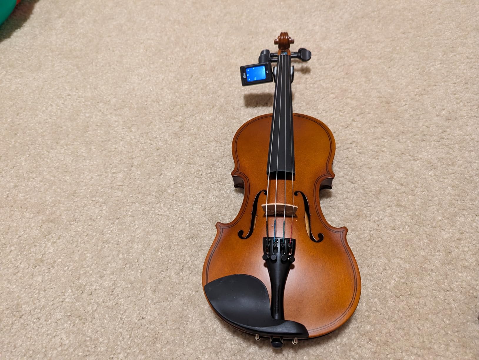 Paititi Student Violin Starter Kit with Case and Shoulder Rest - 1/8 customer photo 1