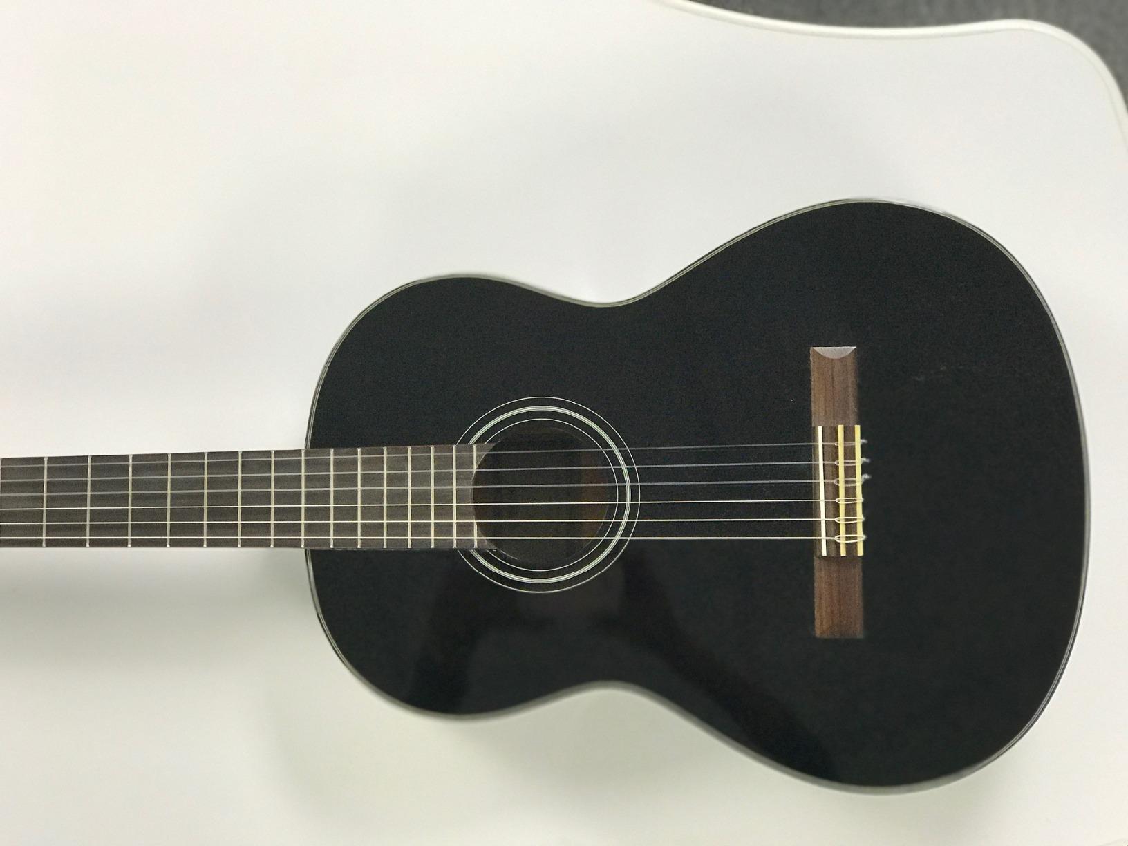 Yamaha C40 PKG Gigmaker Classical Guitar Package customer photo 1