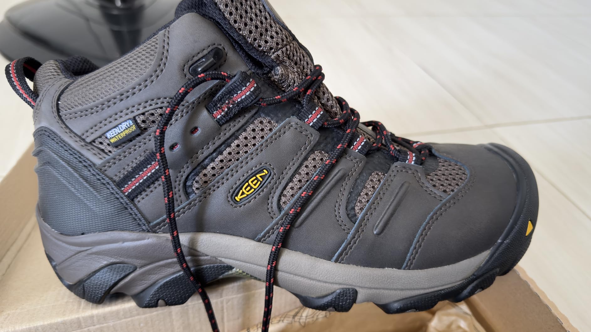 KEEN Utility Men's Lansing Mid Height Steel Toe Waterproof Work Boots customer photo 2