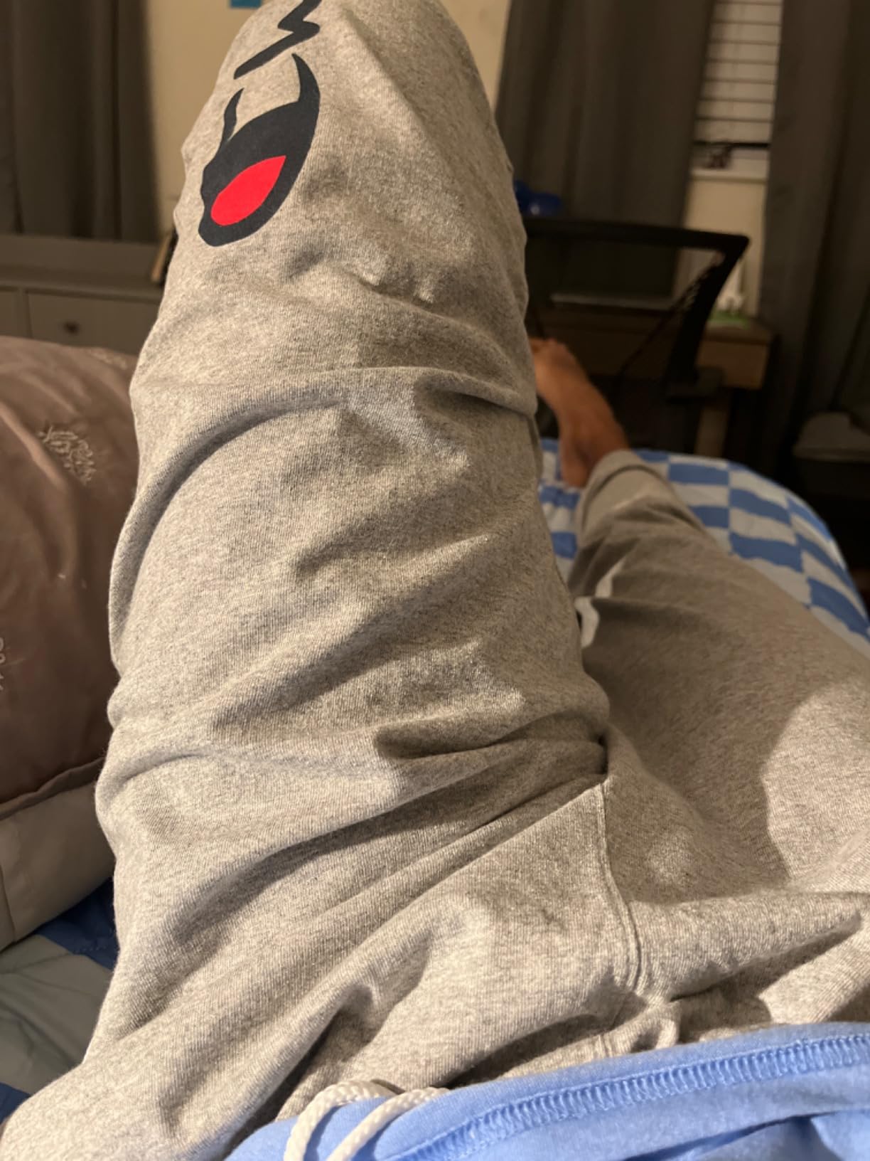 Champion Men's Lightweight Lounge Joggers, C Logo customer photo 1