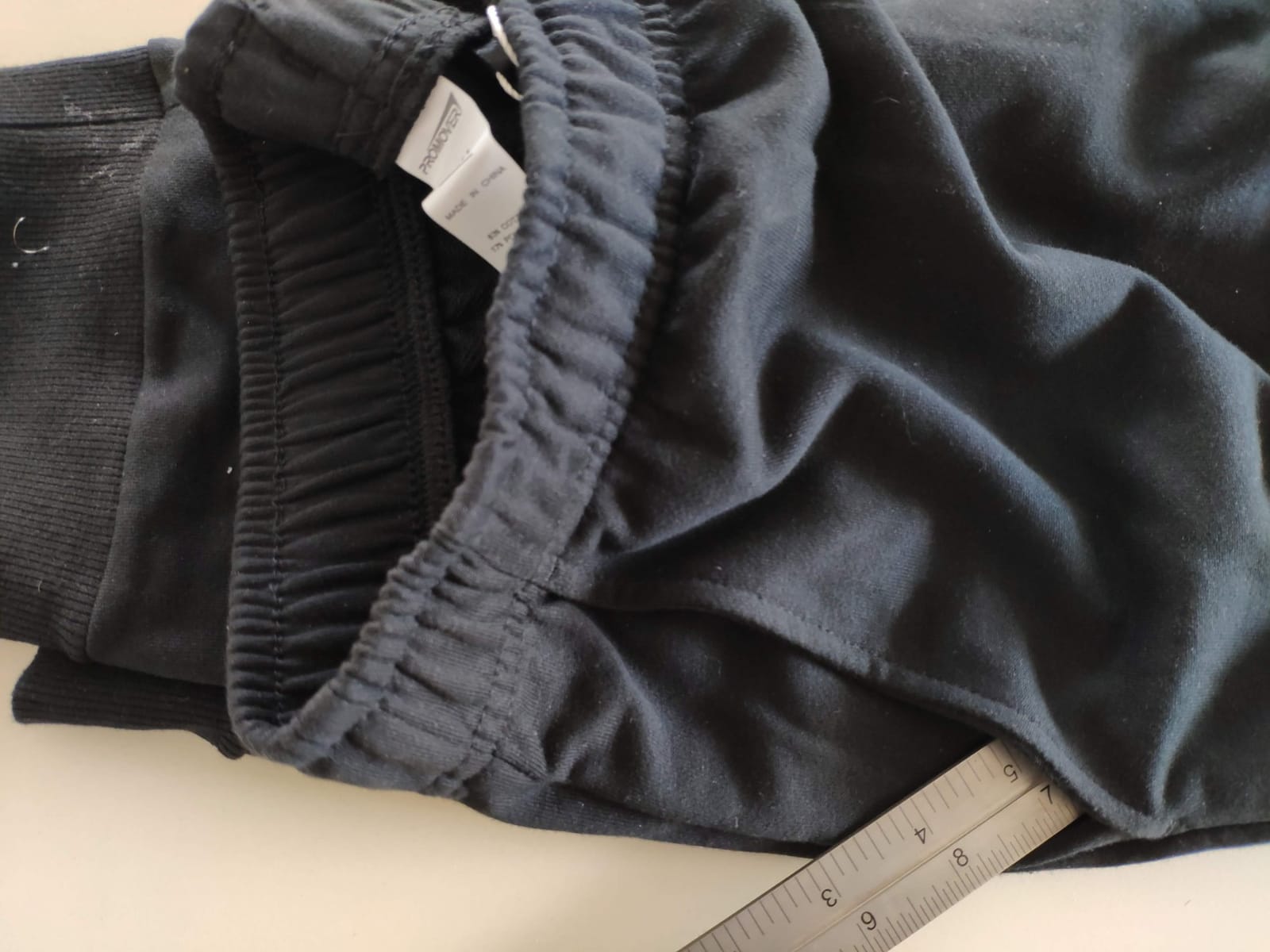 Champion Men's Lightweight Lounge Joggers, C Logo customer photo 2
