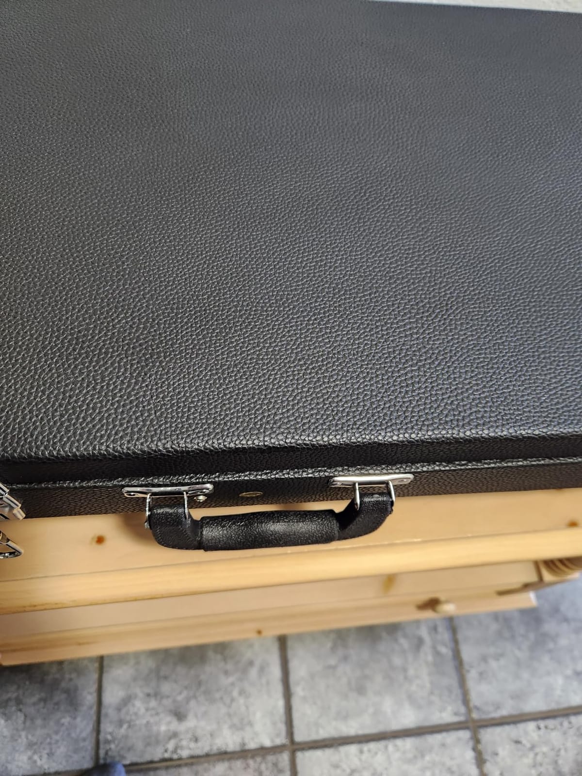 AW Les Paul Electric Guitar Hard Case Classical Fits Gibson Les Paul - Guitars LP Style Wood Case Hard Shell Lockable customer photo 1