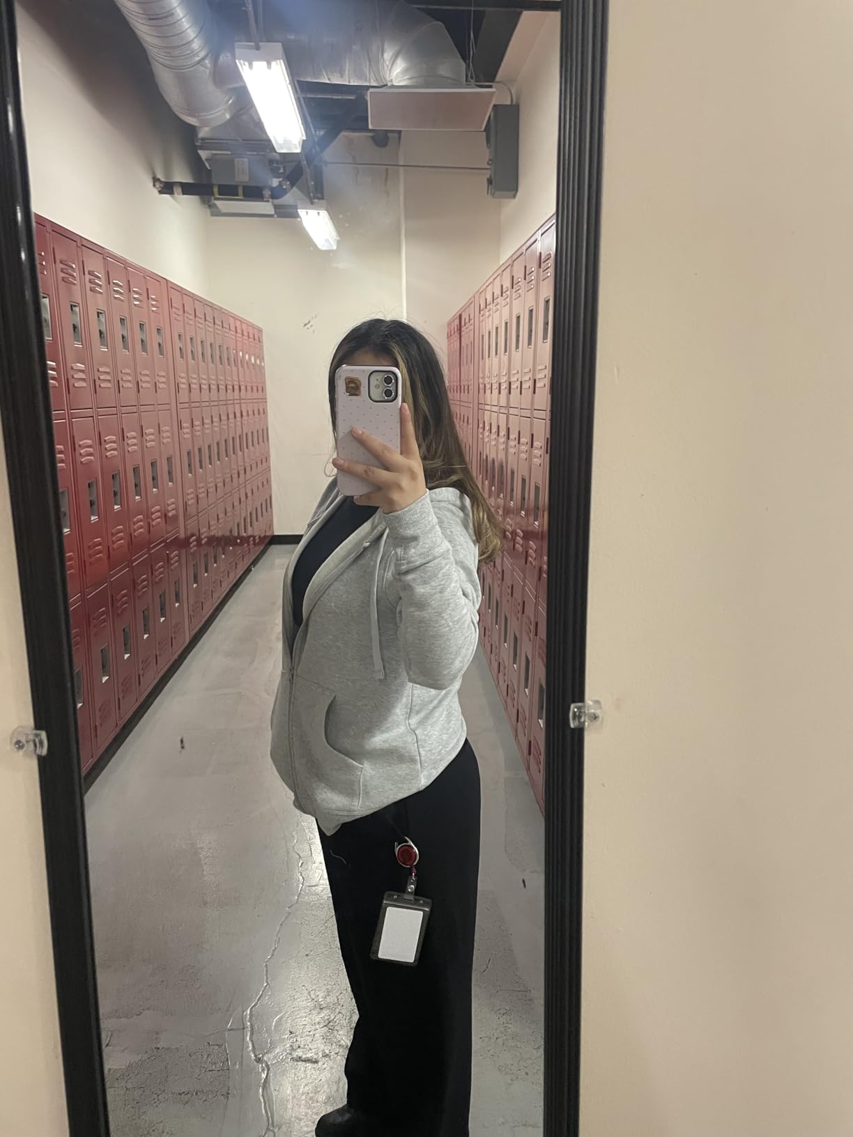 Amazon Essentials Women's Midweight Fleece Full-Zip Hoodie with Drawstring (Available in Plus Size) customer photo 1