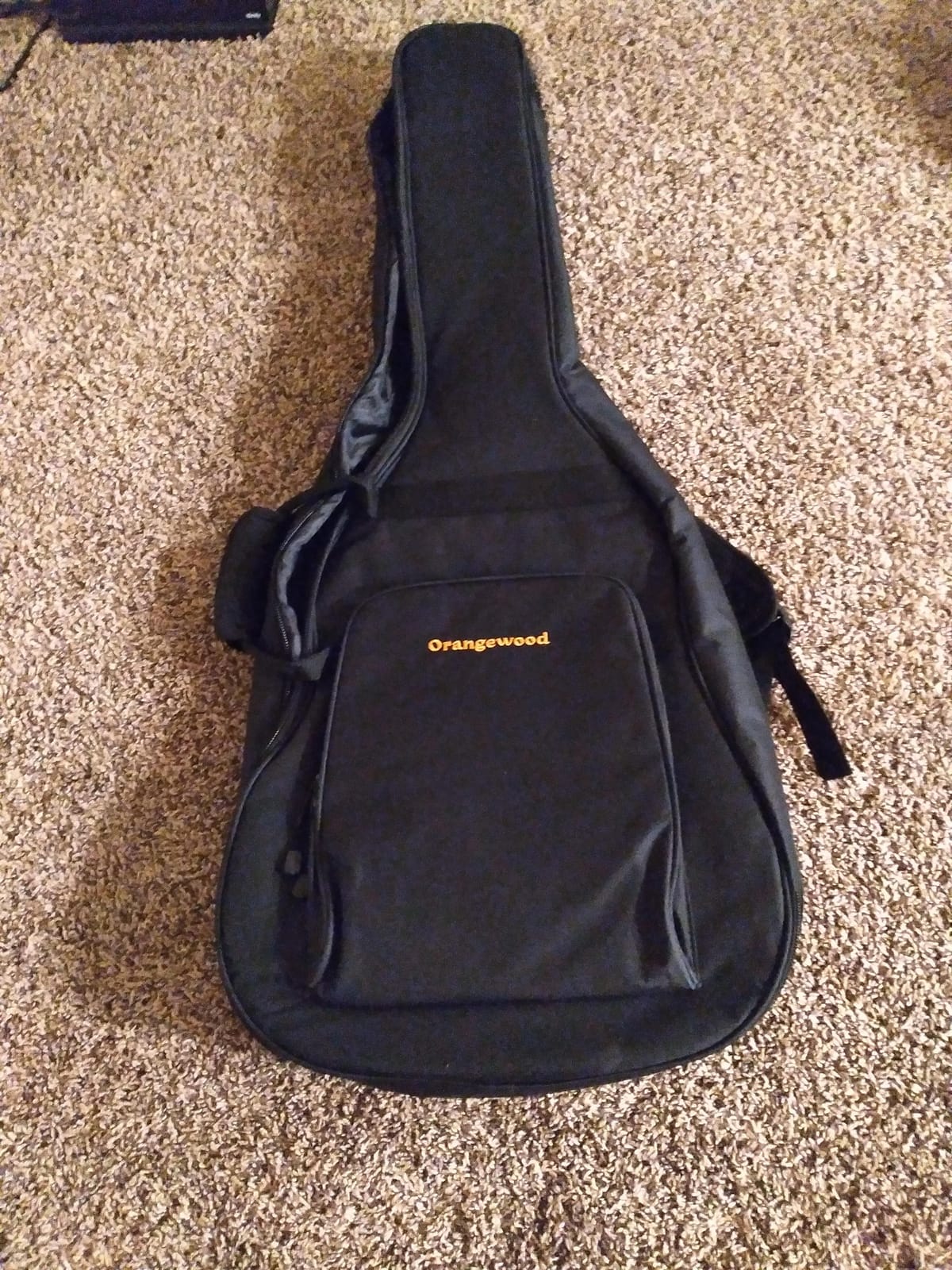 Orangewood Rey Cutaway Acoustic with Mahogany Top, Padded Gig Bag, Accessory Kit Including Strap, Tuner, Picks, Capo customer photo 2