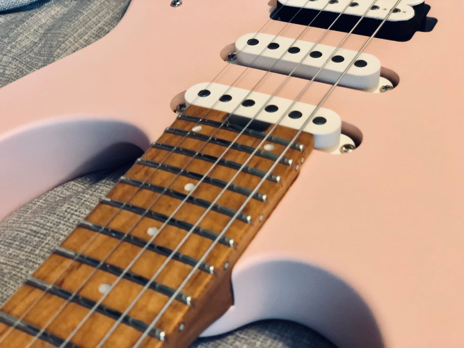 Charvel Pro-Mod DK24 HSS Electric Guitar - Shell Pink customer photo 1