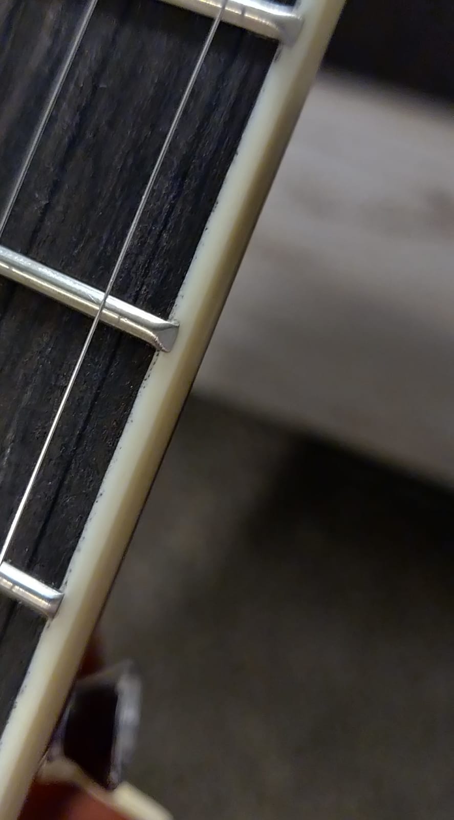Ashthorpe Full-Size Cutaway Thinline Acoustic-Electric Guitar Package - Premium Tonewoods - Brown customer photo 1