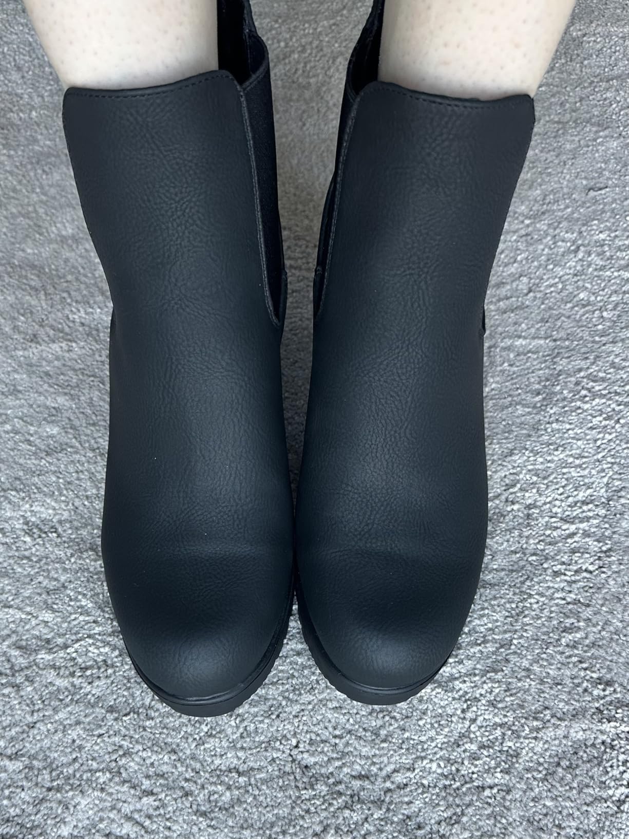 DREAM PAIRS Women's Chelsea Ankle Boots Fall Booties Shoes customer photo 2