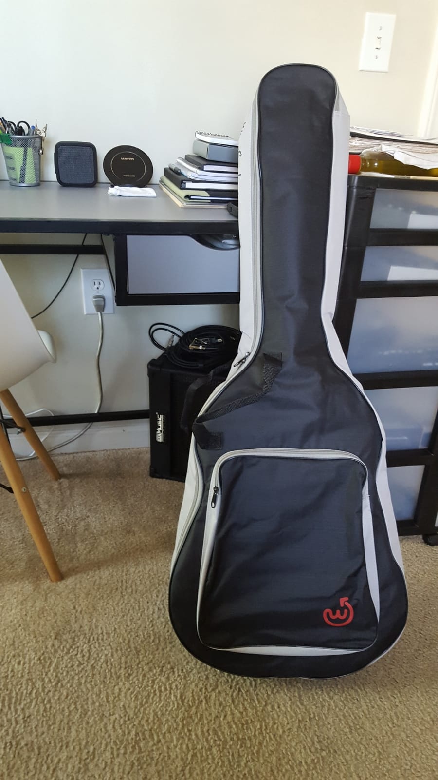 Wayfinder Lightweight Acoustic Guitar Gig Bag with Large Accessory Pocket and Adjustable Backpack Straps; (WF-GB-ACOU) customer photo 2