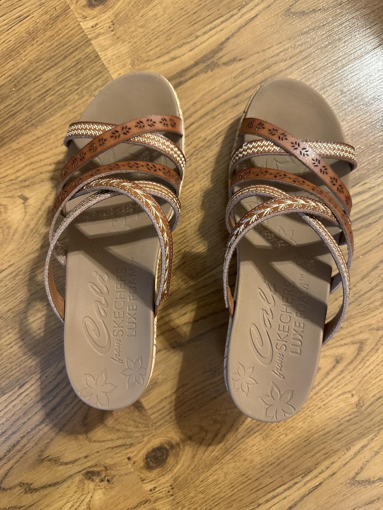 Skechers Women's BEVERLEE - Tiger Posse customer photo 1