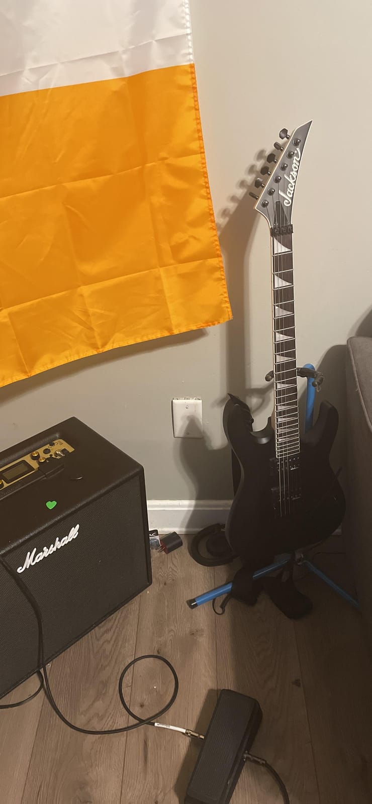 Jackson JS Series Dinky Arch Top JS32 DKA - Satin Black customer photo 2