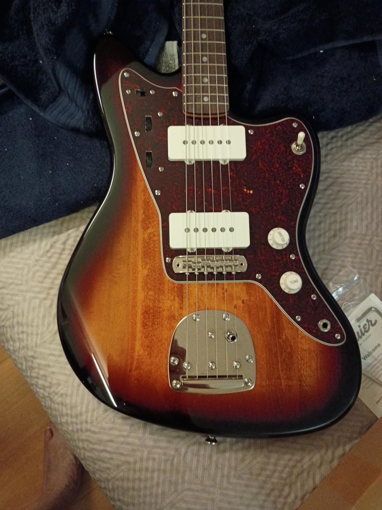 Squier Classic Vibe 60s Jazzmaster Electric Guitar, Sonic Blue customer photo 2