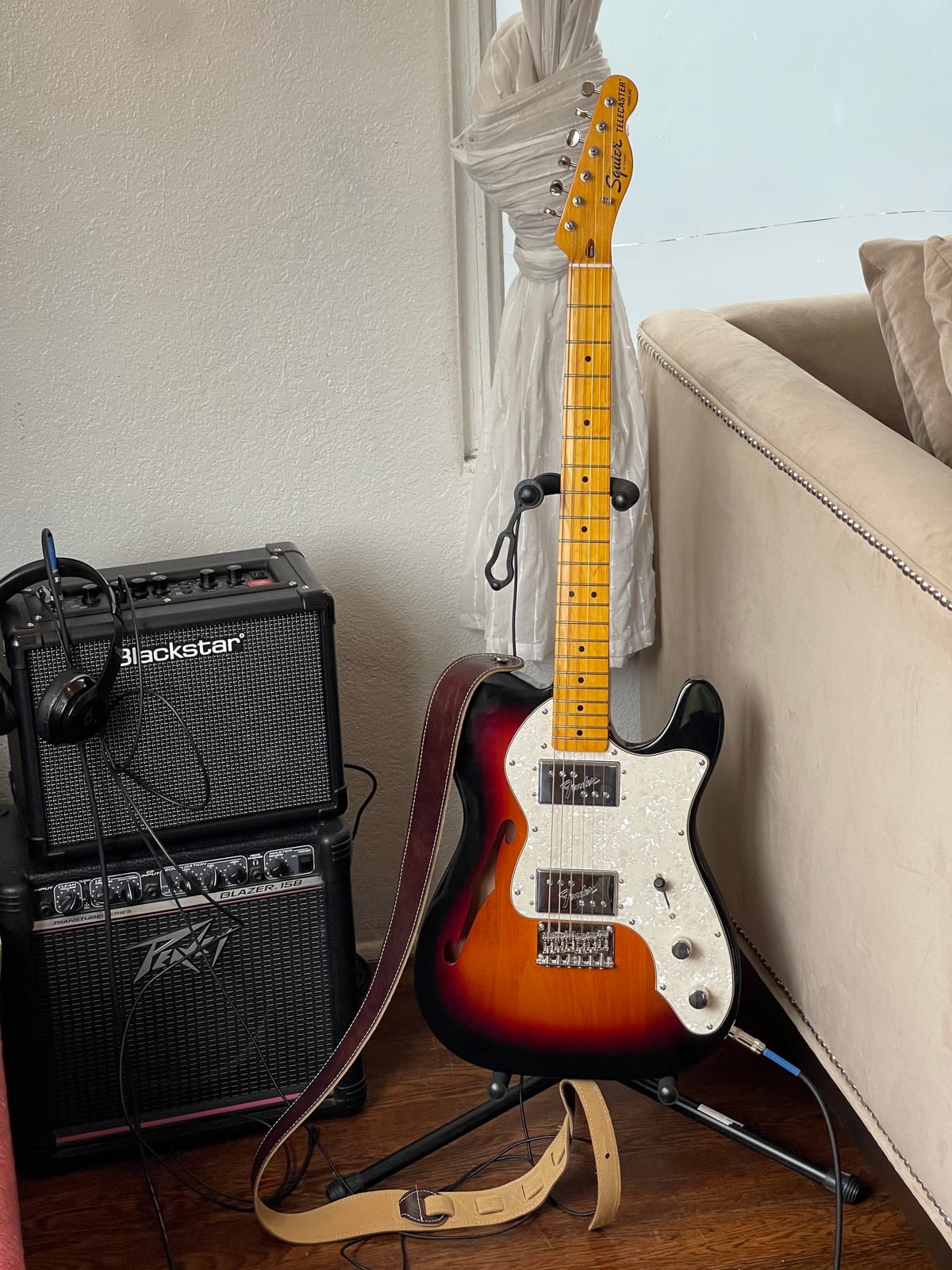Squier Classic Vibe 70s Thinline Telecaster Electric Guitar, Natural, Maple Fingerboard customer photo 1