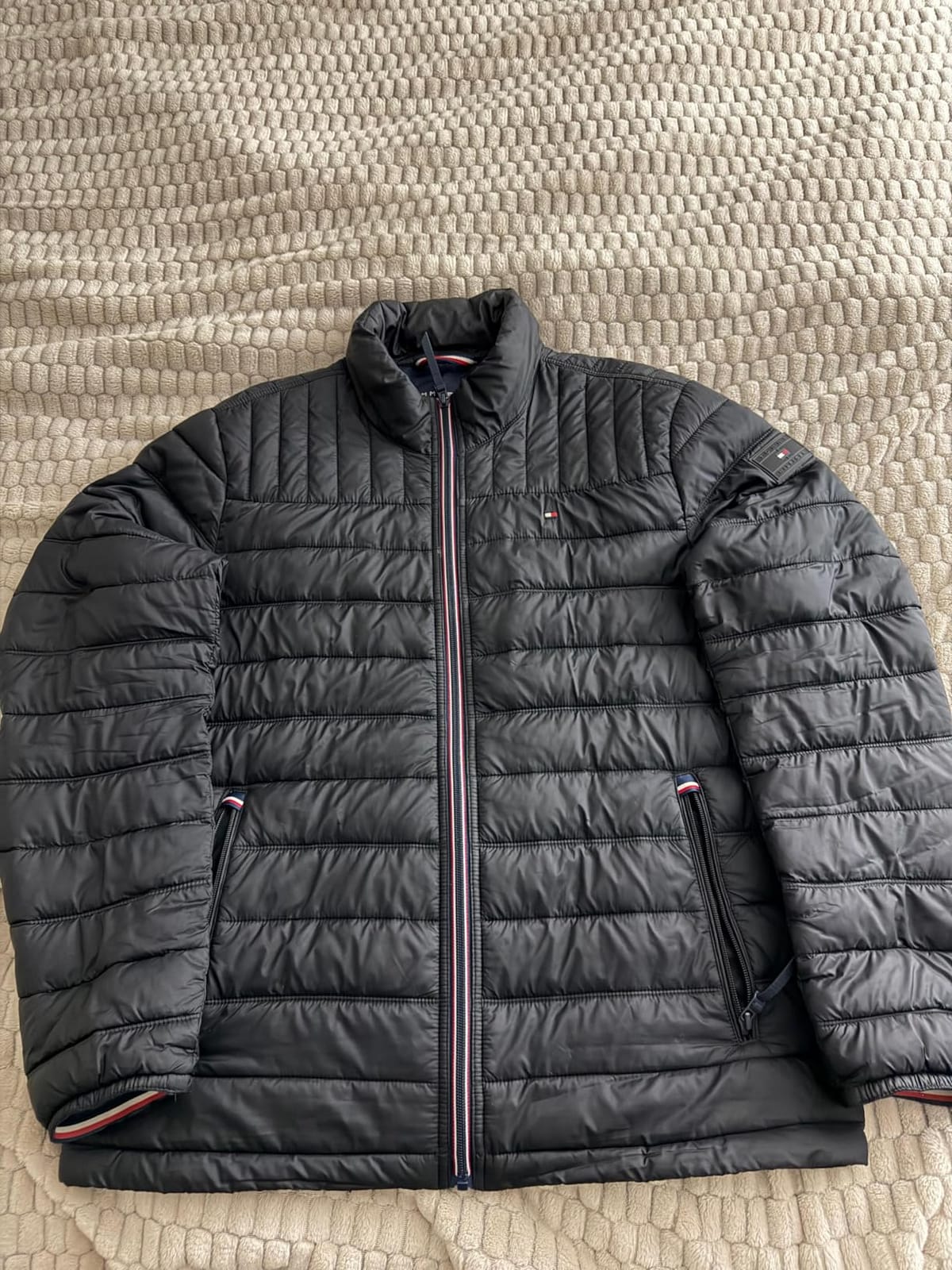 Tommy Hilfiger Mens Embroidered Logo Puffer Jacket customer photo 2