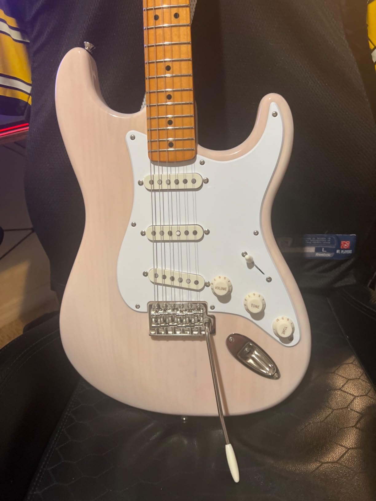 Squier Classic Vibe 50s Stratocaster Electric Guitar, with 2-Year Warranty, White Blonde, Maple Fingerboard customer photo 2