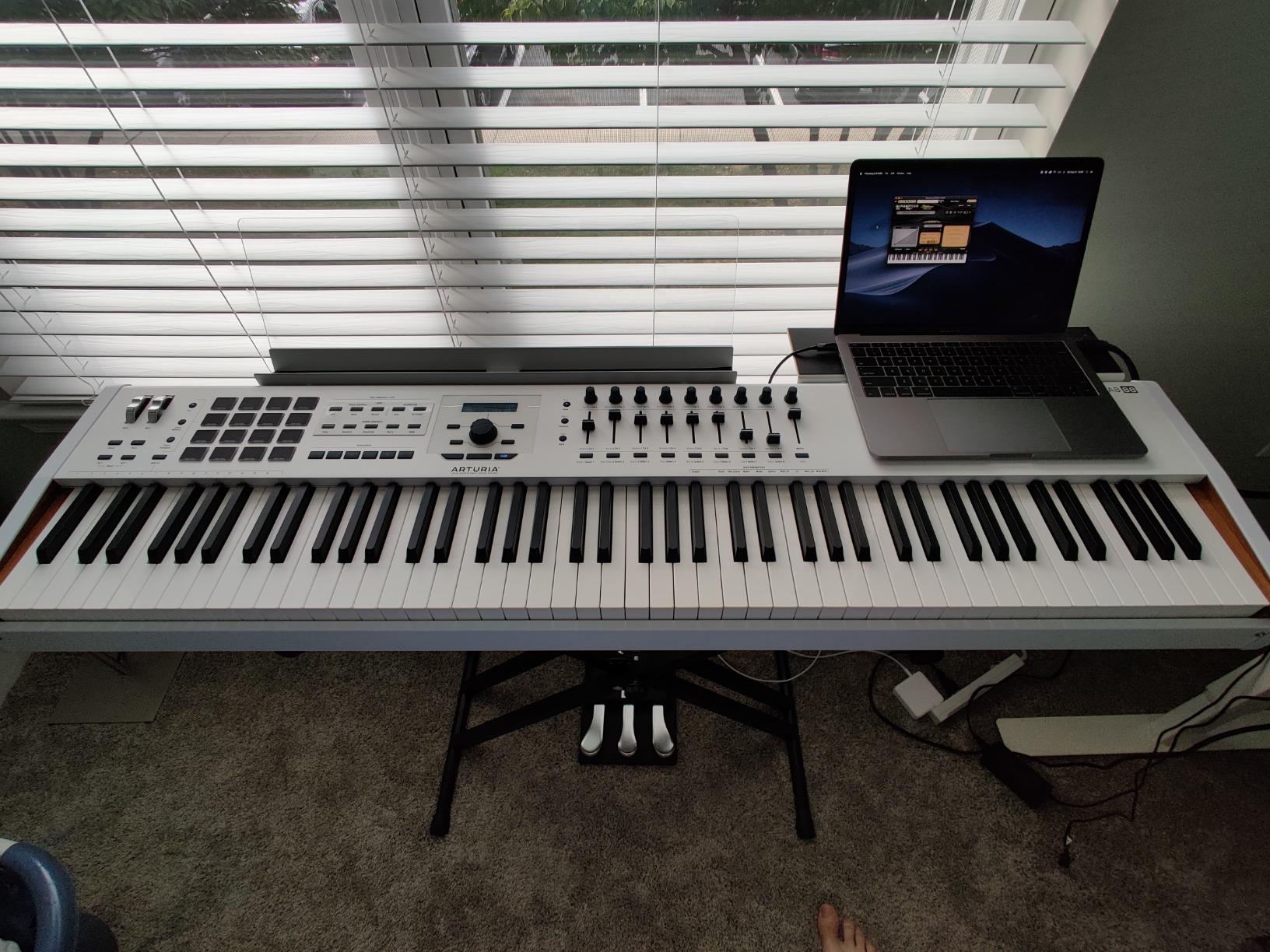 Arturia KeyLab 88 MkII 88 Key Weighted USB MIDI Keyboard Controller - Hammer-Action, Piano Feel customer photo 1