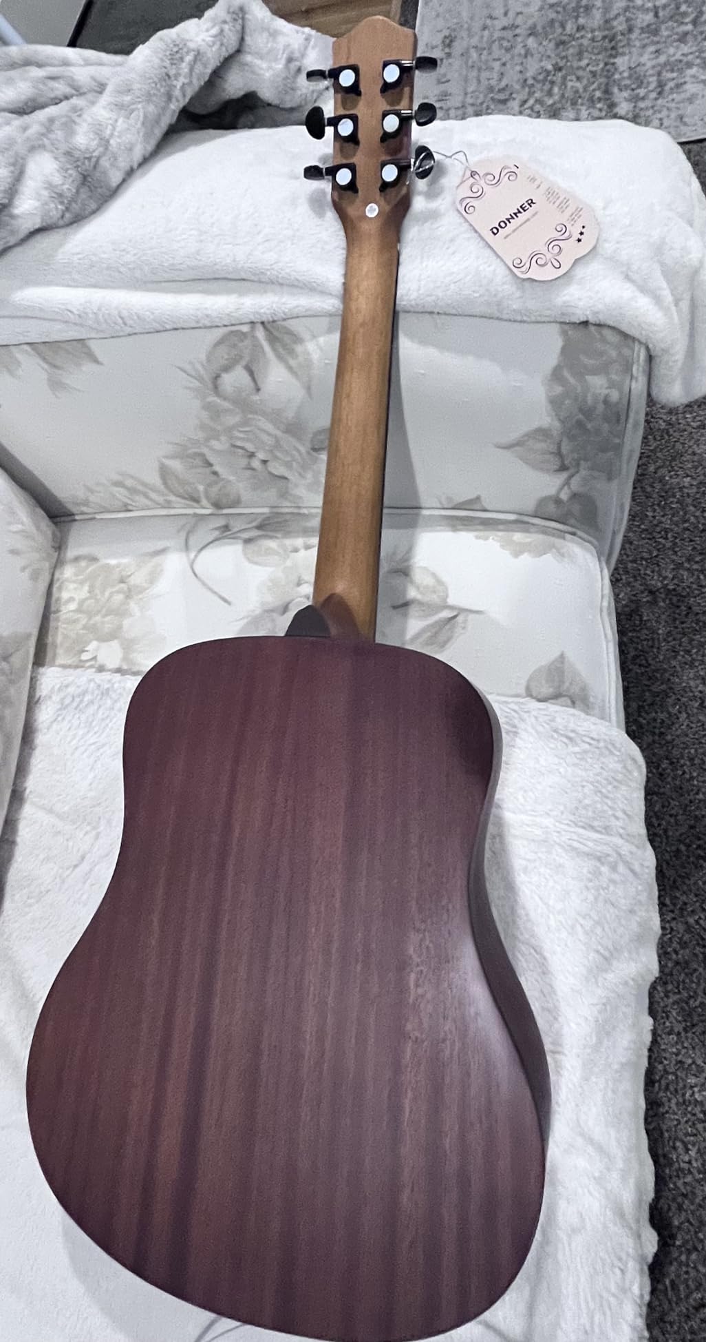 Donner Acoustic Guitar for Beginner Adult 36'' Dreadnought 3/4 Size Black Guitar Bundle Package Kit Travel, Spruce Wood With Gig Bag Capo Tuner Strap String Guitar Picks DAG-1MB/DAT-110D customer photo 2