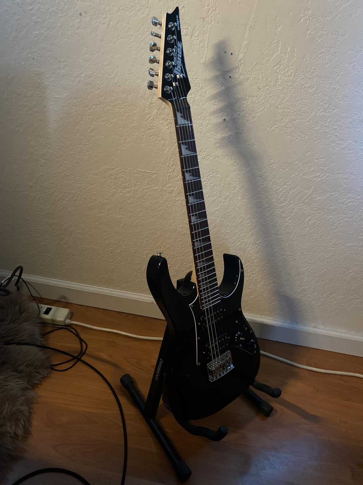 Ibanez GRGM21 GIO Mikro Electric Guitar, Blue Burst customer photo 2