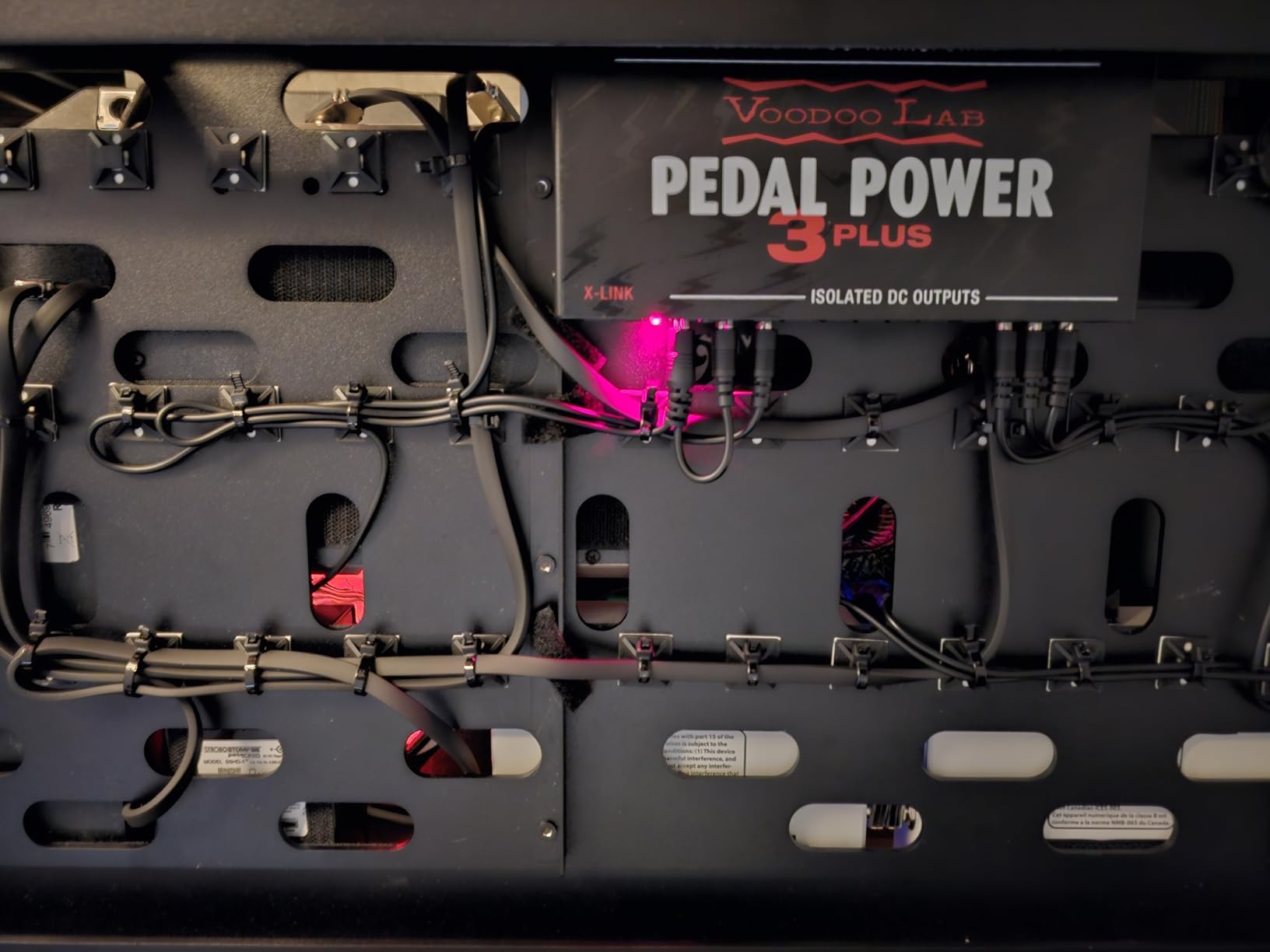 Voodoo Lab Pedal Power 3 PLUS High Current 12-Output Isolated Power Supply customer photo 1
