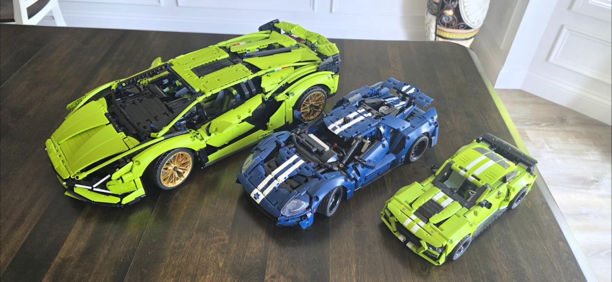 LEGO Technic Lamborghini Sián FKP 37 Building Sets for Adults - Detailed Lamborghini Model Car Kit for Men & Women, Ages 18+ Years - Display in Room as Decor - 42115 customer photo 2