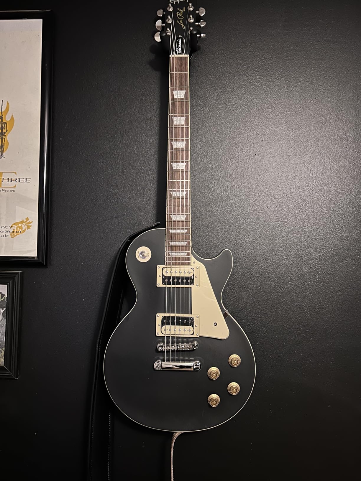 Epiphone Les Paul Classic Electric Guitar - Worn Purple Burst customer photo 1