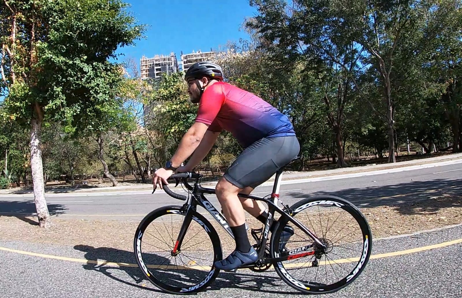 ROTTO Cycling Jersey Mens Bike Shirt Short Sleeve Gradient Color Series customer photo 2