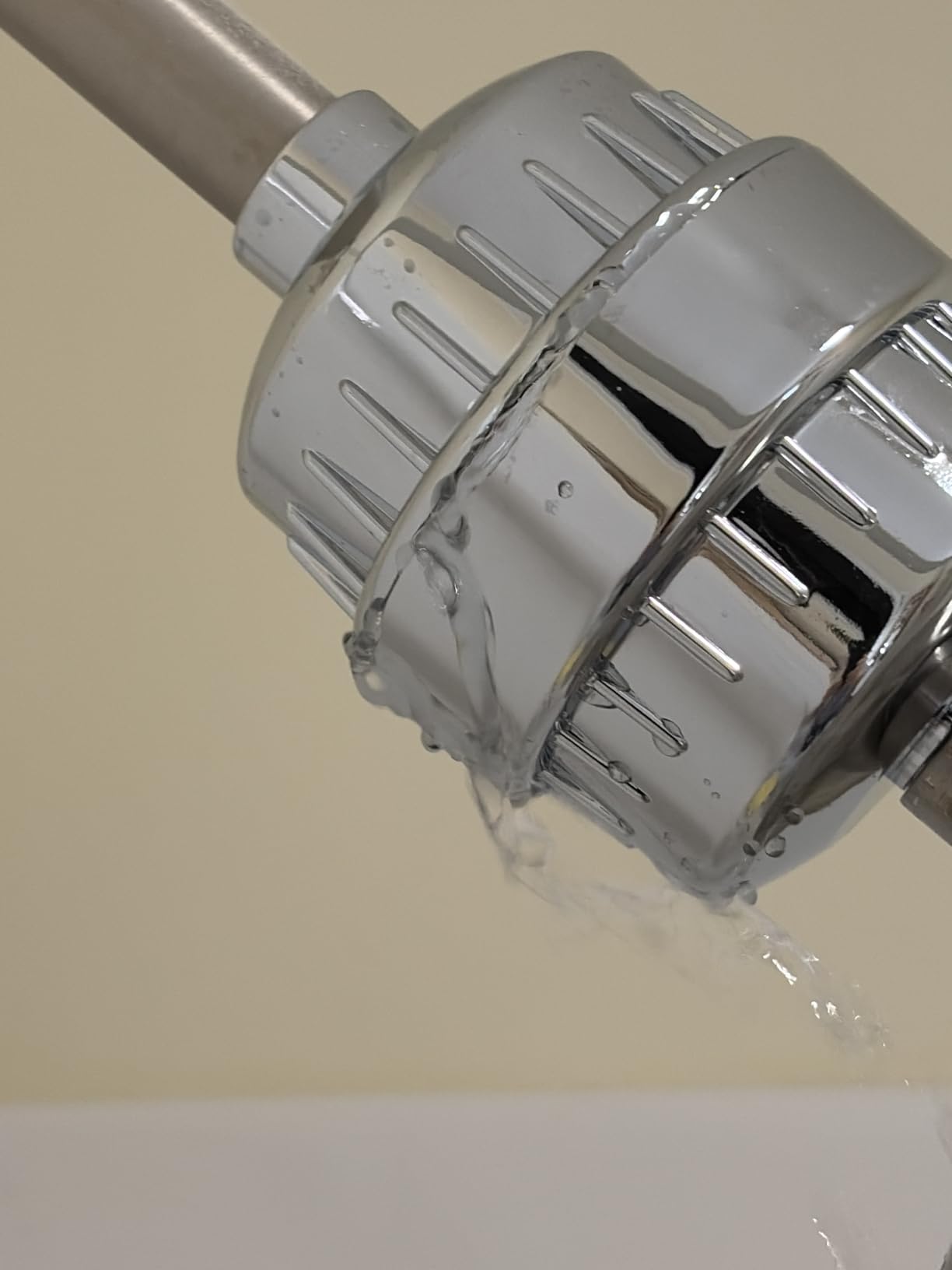 iSpring SF2S 33-Stage Universal Shower Head Filter for Hard Water customer photo 1