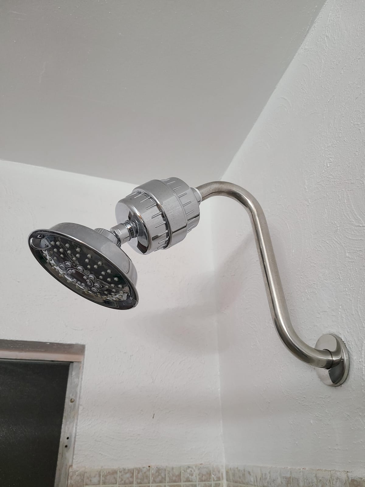 iSpring SF2S 33-Stage Universal Shower Head Filter for Hard Water customer photo 2