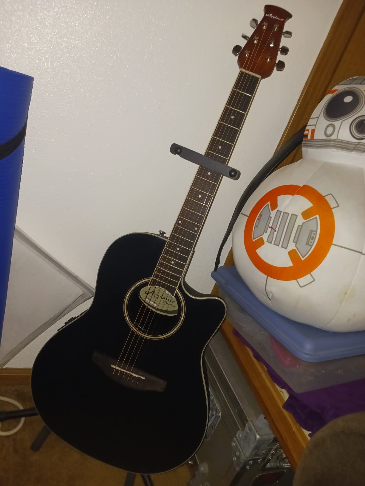 Geartree Ovation Applause Standard Super Shallow Acoustic-Electric Guitar, Black Satin customer photo 1